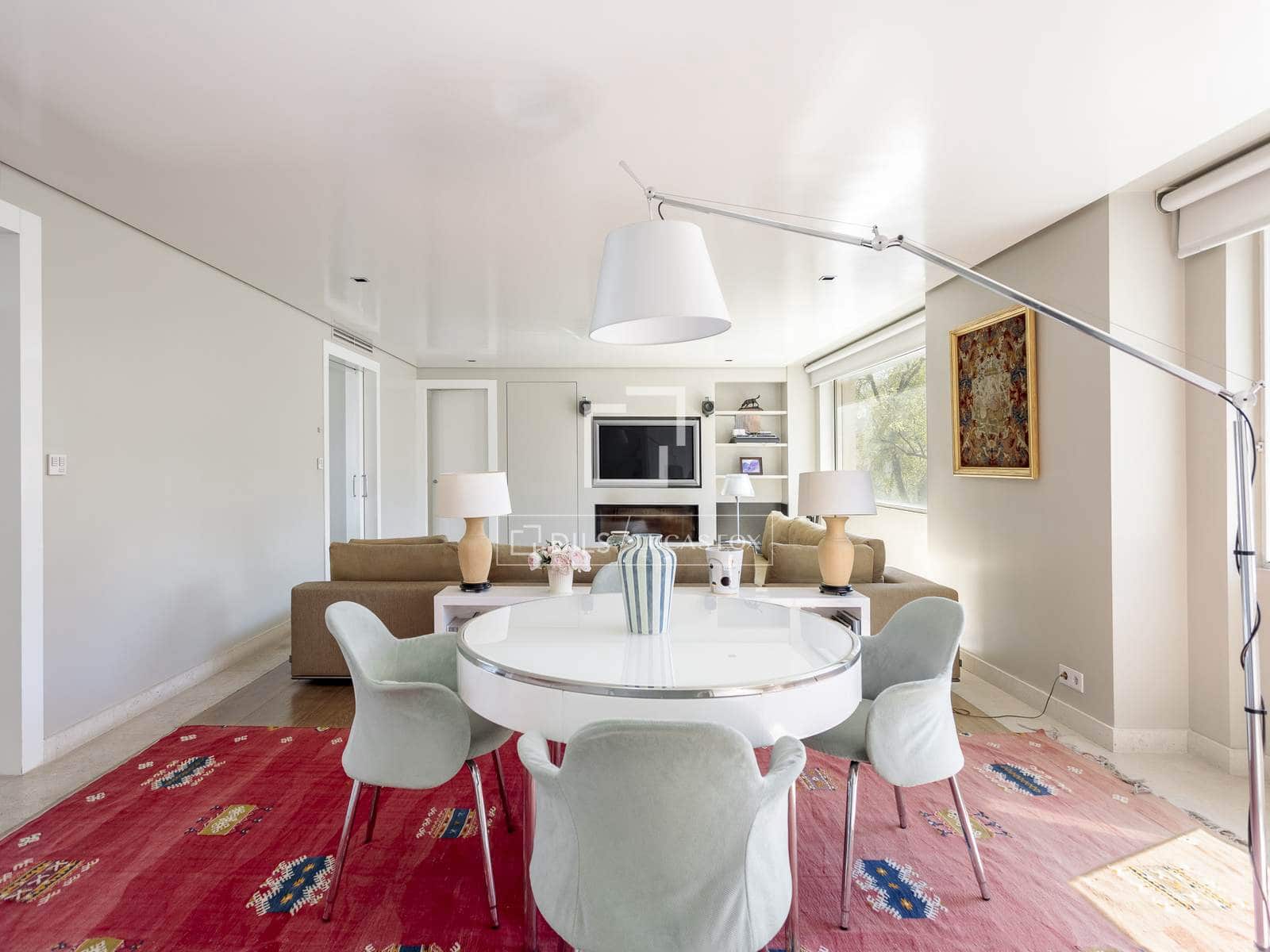 8 soverom Villa til salgs i Madrid by med svømmebasseng garasje - € 18 600 000 (Ref: 9735946)