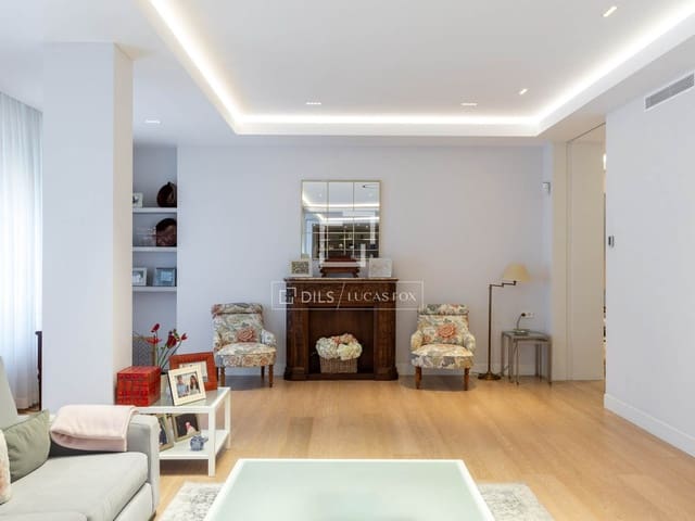 5 quarto Apartamento para venda em Valência cidade - 1 590 000 € (Ref: 9735947)