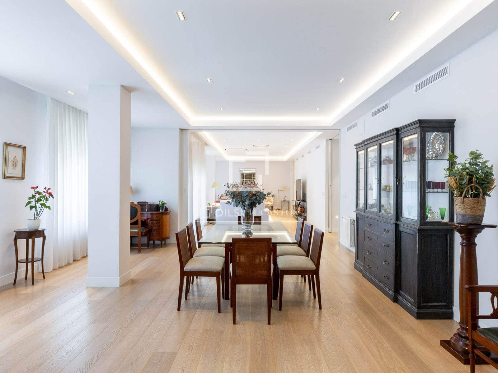 5 quarto Apartamento para venda em Valencia cidade - 1 590 000 € (Ref: 9735947)