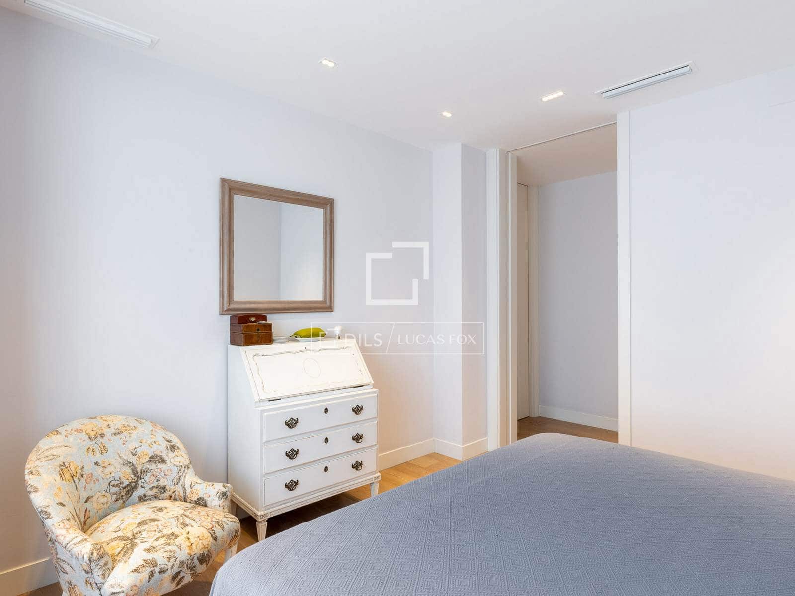 5 quarto Apartamento para venda em Valencia cidade - 1 590 000 € (Ref: 9735947)