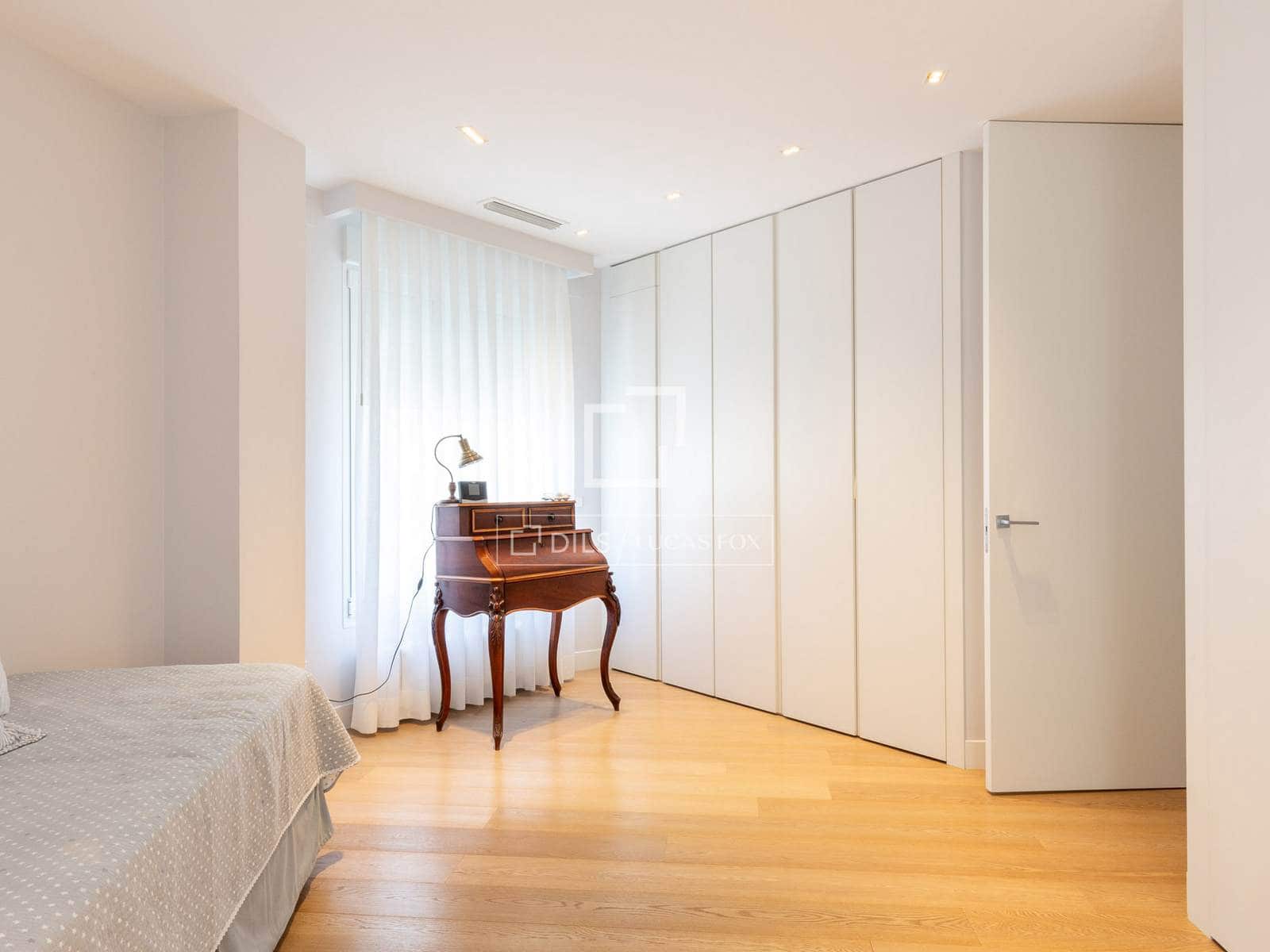 5 quarto Apartamento para venda em Valencia cidade - 1 590 000 € (Ref: 9735947)