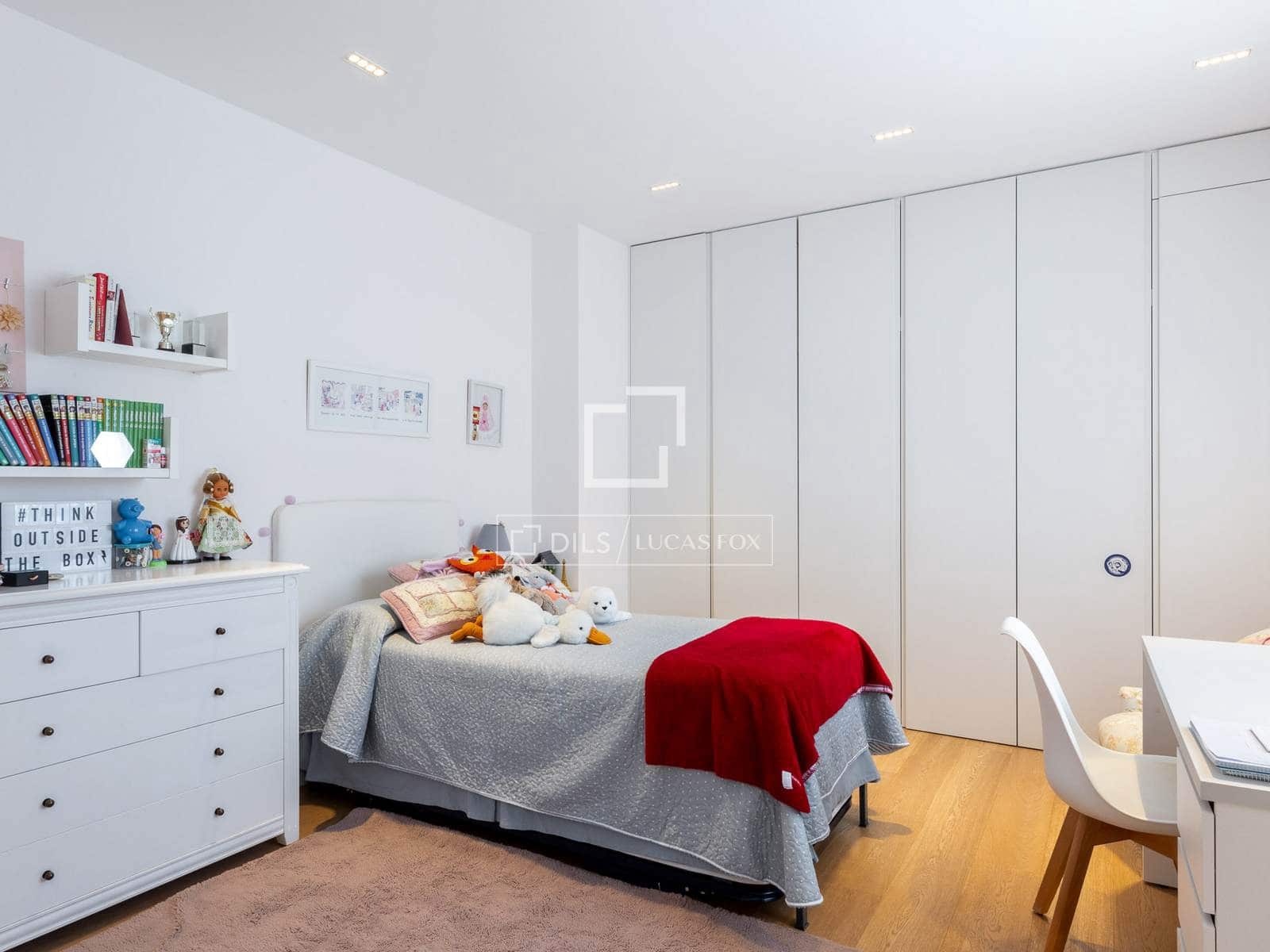 5 quarto Apartamento para venda em Valencia cidade - 1 590 000 € (Ref: 9735947)