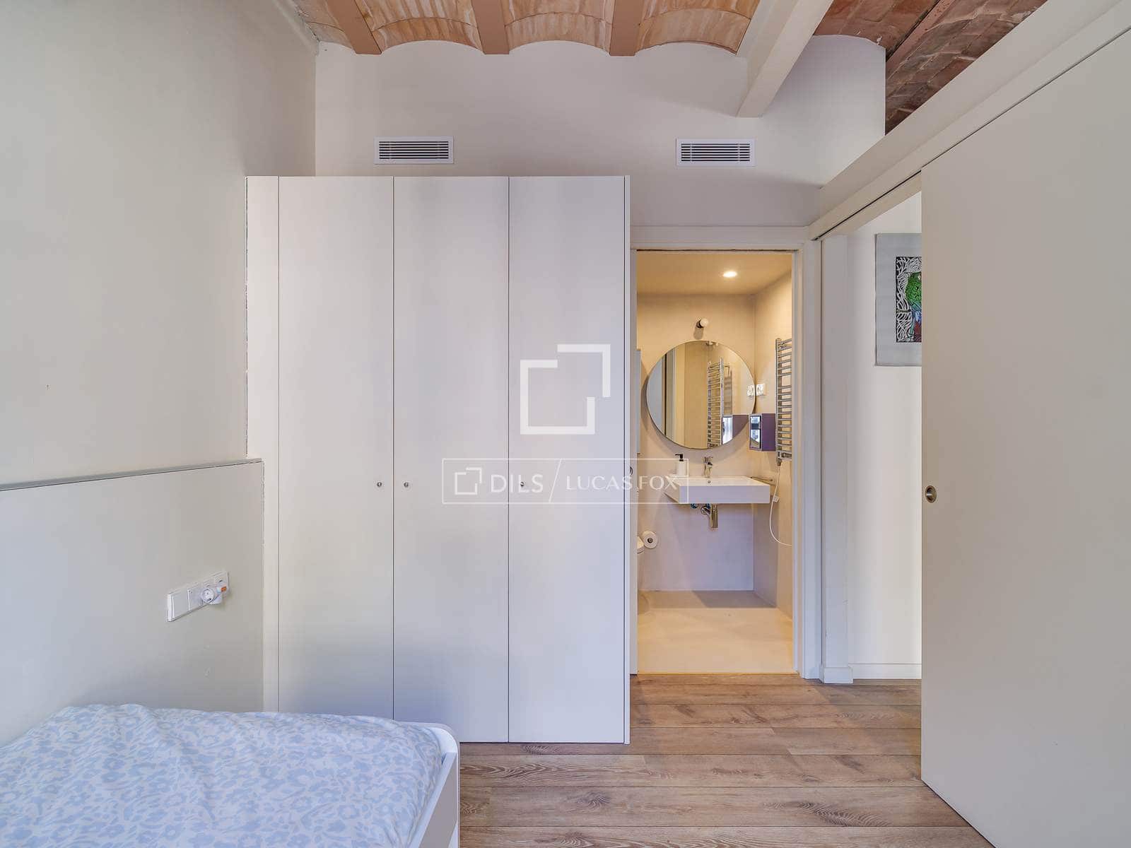 1 sypialnia Apartament na sprzedaż w Miasto Barcelona z basenem - 459 000 € (Ref: 9736113)