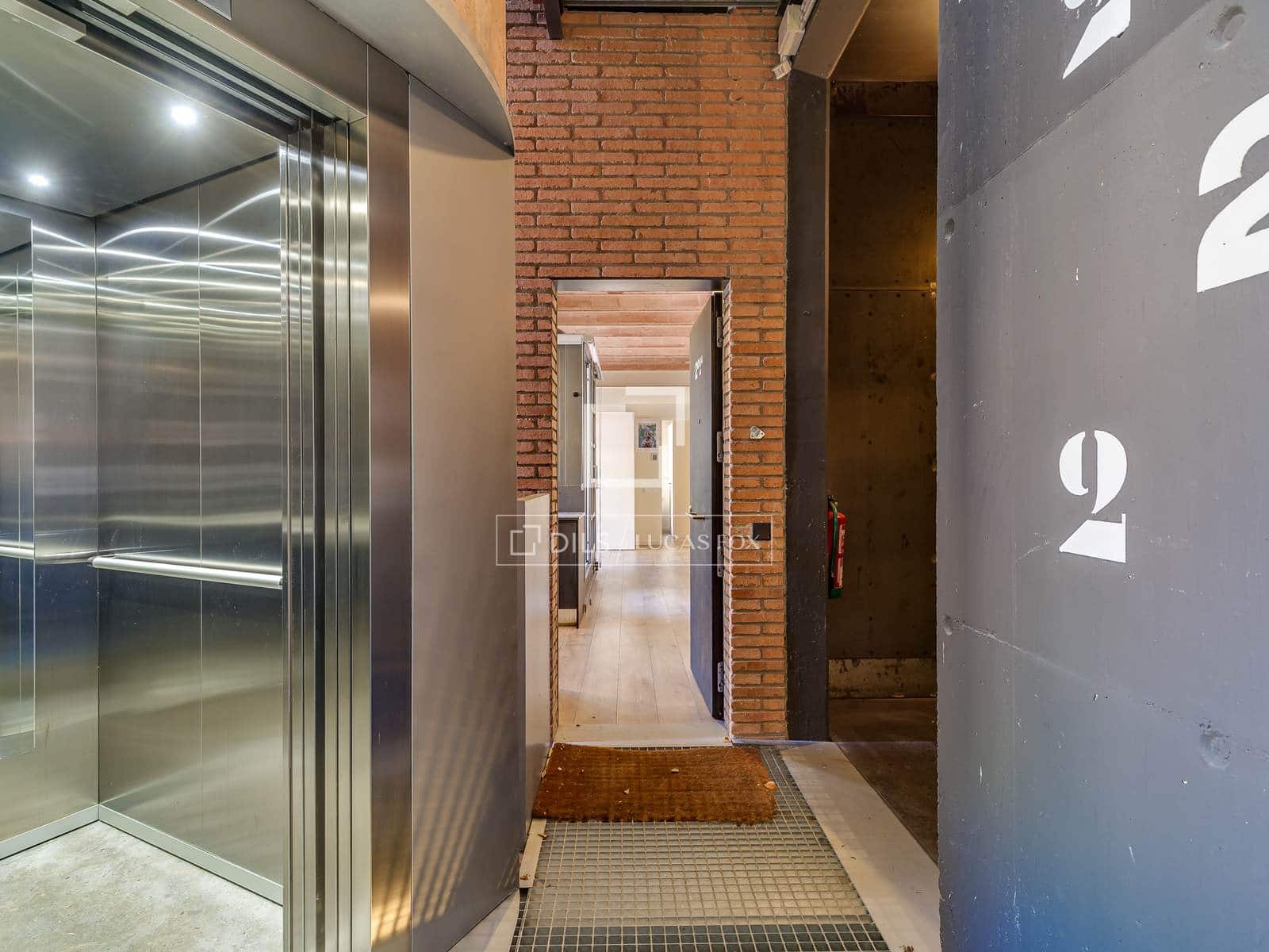 1 sypialnia Apartament na sprzedaż w Miasto Barcelona z basenem - 459 000 € (Ref: 9736113)