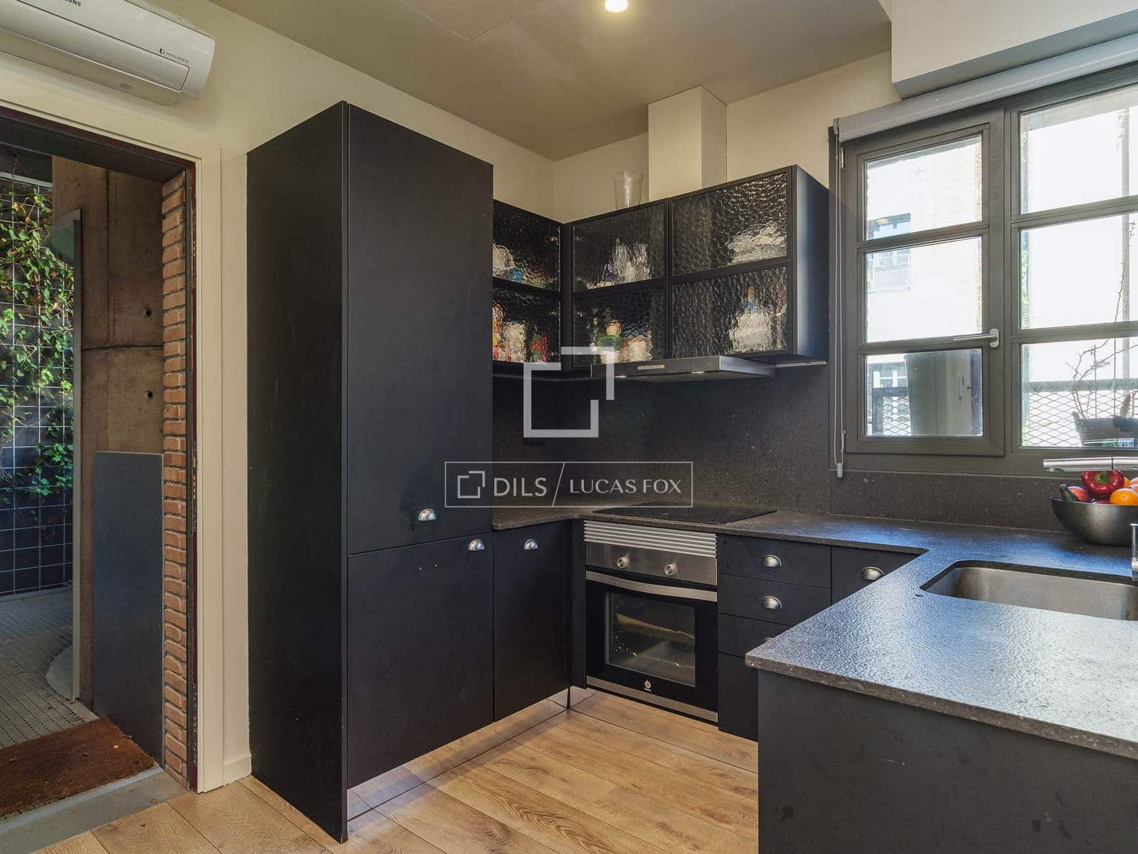 1 sypialnia Apartament na sprzedaż w Miasto Barcelona z basenem - 459 000 € (Ref: 9736113)