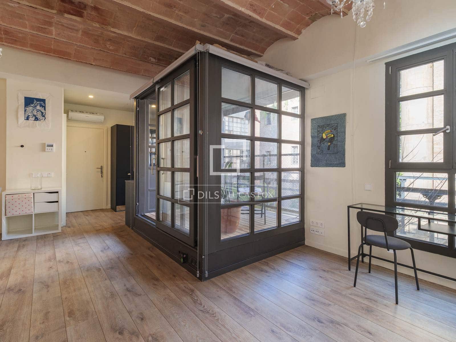 1 sypialnia Apartament na sprzedaż w Miasto Barcelona z basenem - 459 000 € (Ref: 9736113)