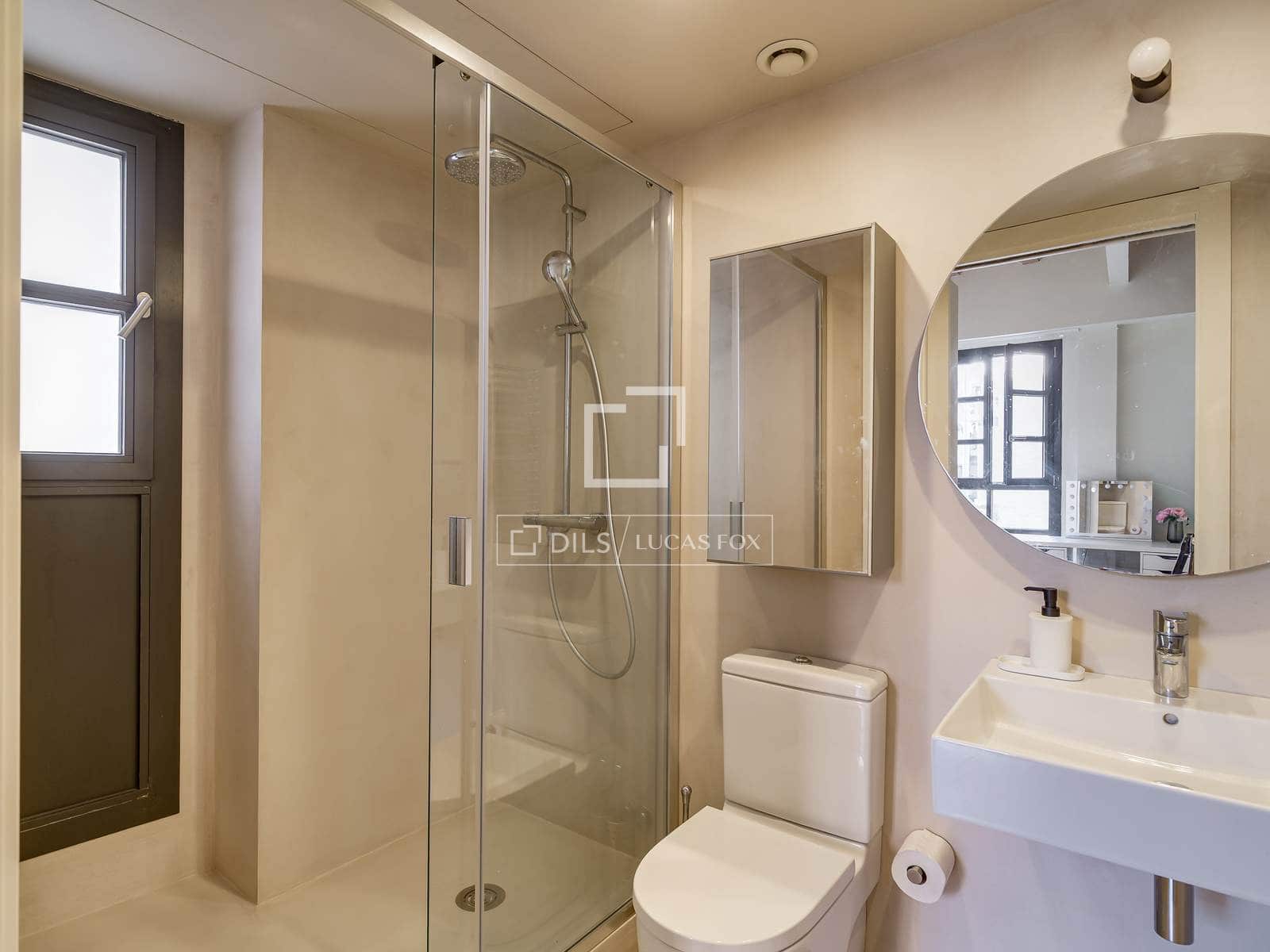 1 sypialnia Apartament na sprzedaż w Miasto Barcelona z basenem - 459 000 € (Ref: 9736113)