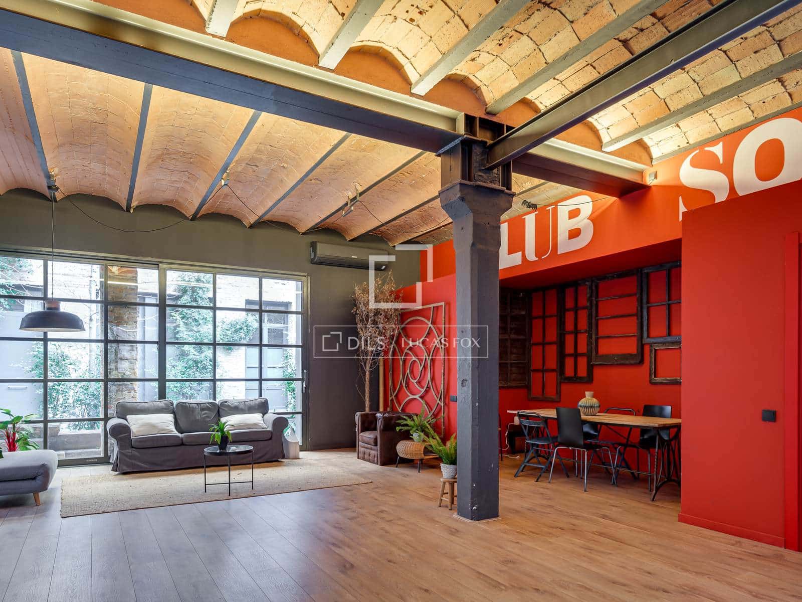 1 sypialnia Apartament na sprzedaż w Miasto Barcelona z basenem - 459 000 € (Ref: 9736113)