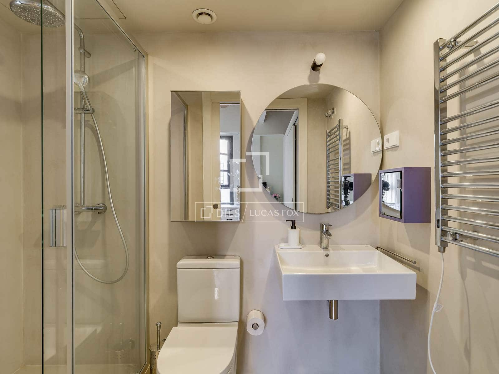 1 sypialnia Apartament na sprzedaż w Miasto Barcelona z basenem - 459 000 € (Ref: 9736113)