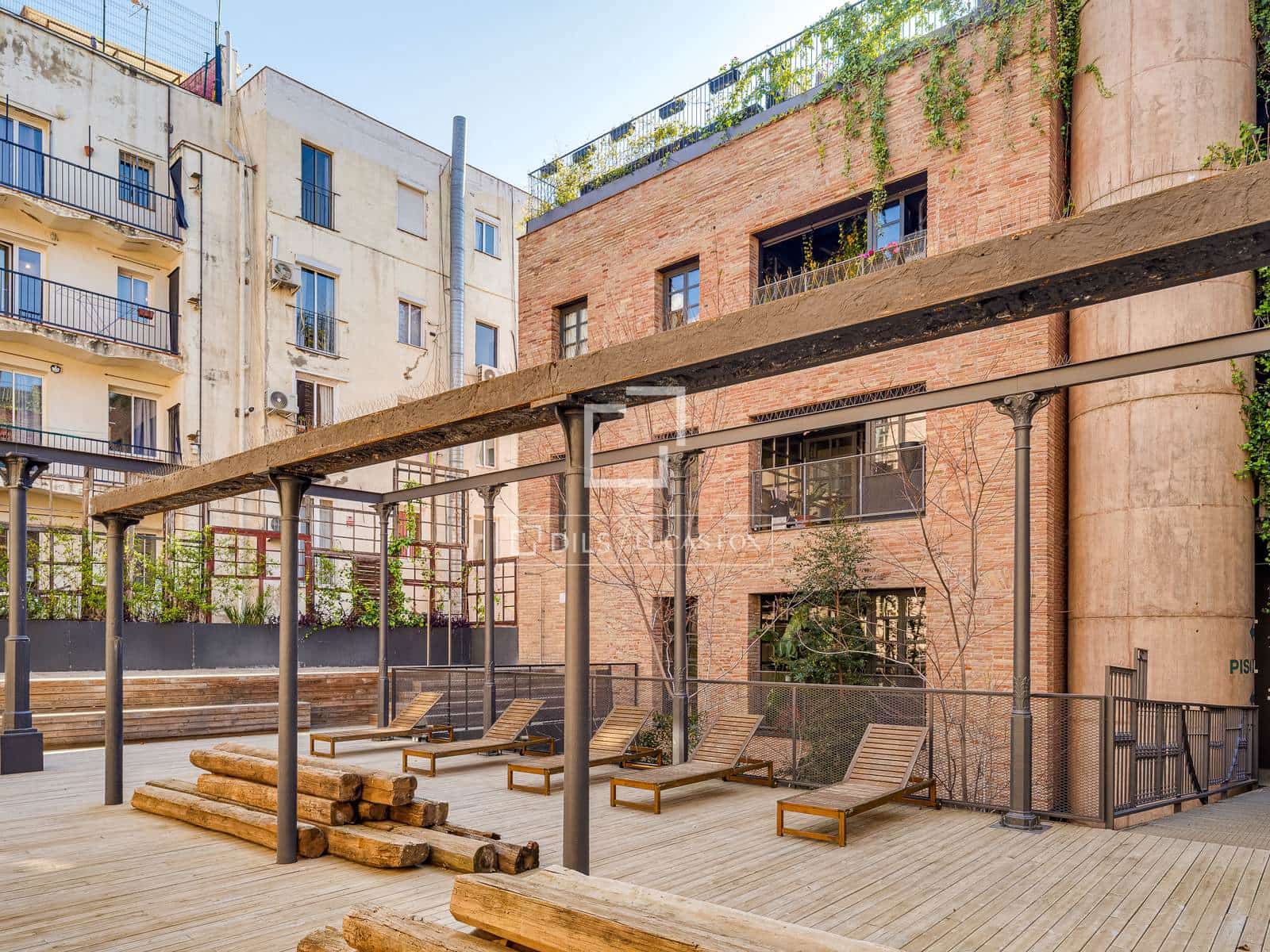 1 sypialnia Apartament na sprzedaż w Miasto Barcelona z basenem - 459 000 € (Ref: 9736113)