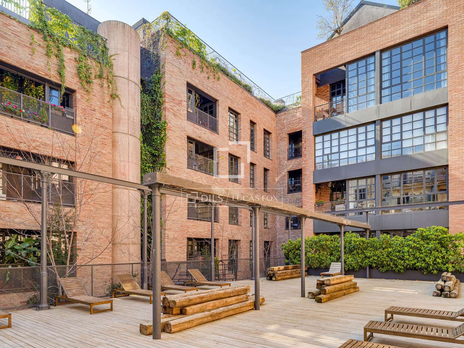 1 sypialnia Apartament na sprzedaż w Miasto Barcelona z basenem - 459 000 € (Ref: 9736113)