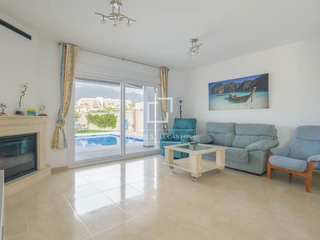 3 sypialnia Willa na sprzedaż w Torrequebrada, Benalmádena z basenem garażem - 945 000 € (Ref: 9737083)