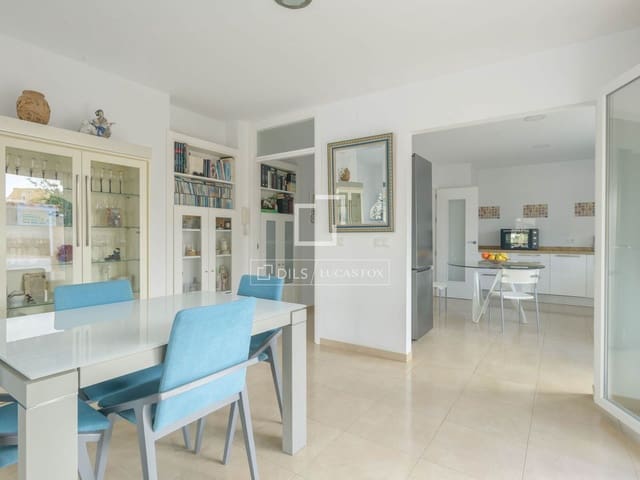 3 sypialnia Willa na sprzedaż w Benalmádena z basenem garażem - 910 000 € (Ref: 9737083)