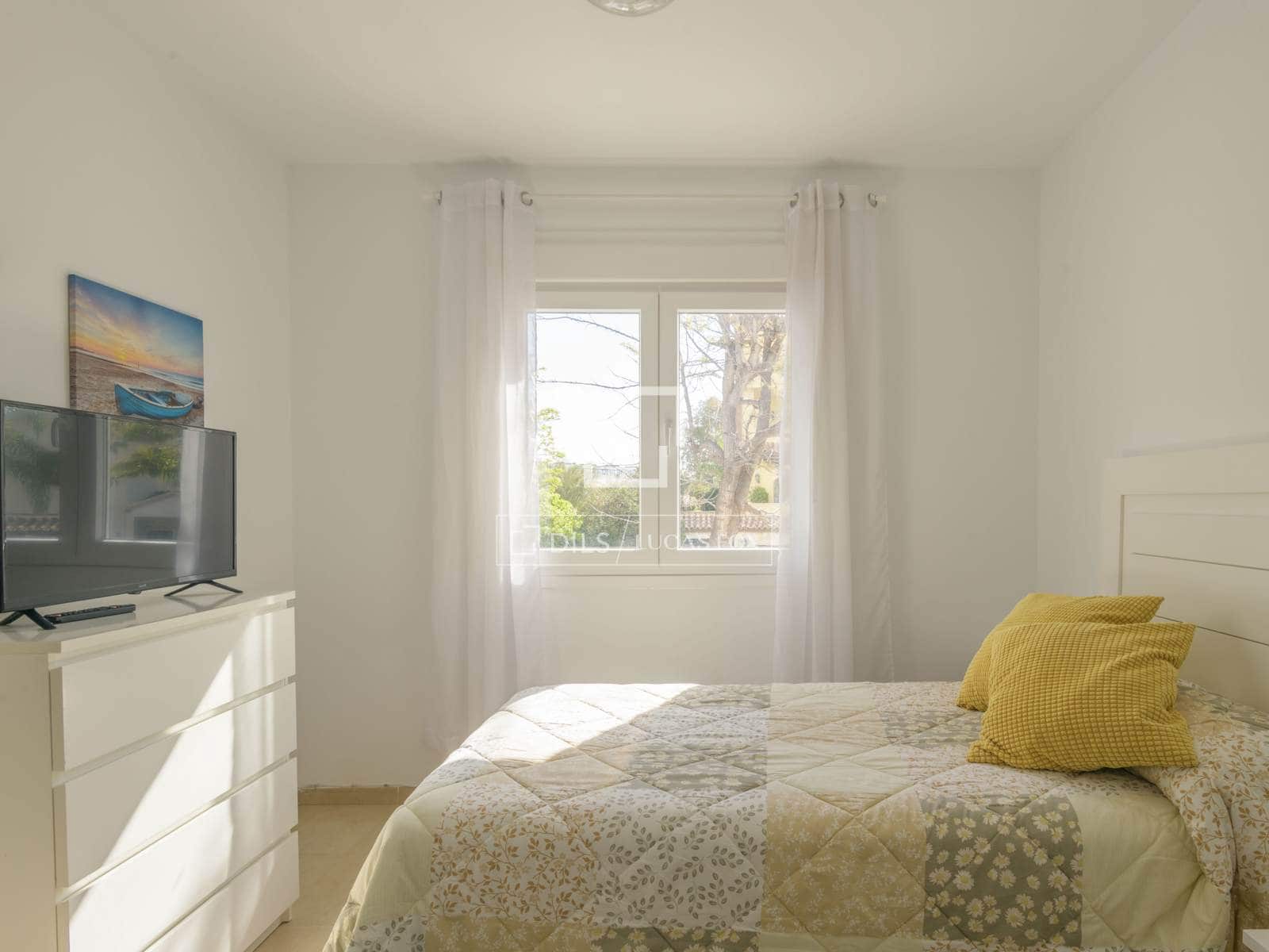 3 quarto Moradia para venda em Torrequebrada com piscina garagem - 945 000 € (Ref: 9737083)