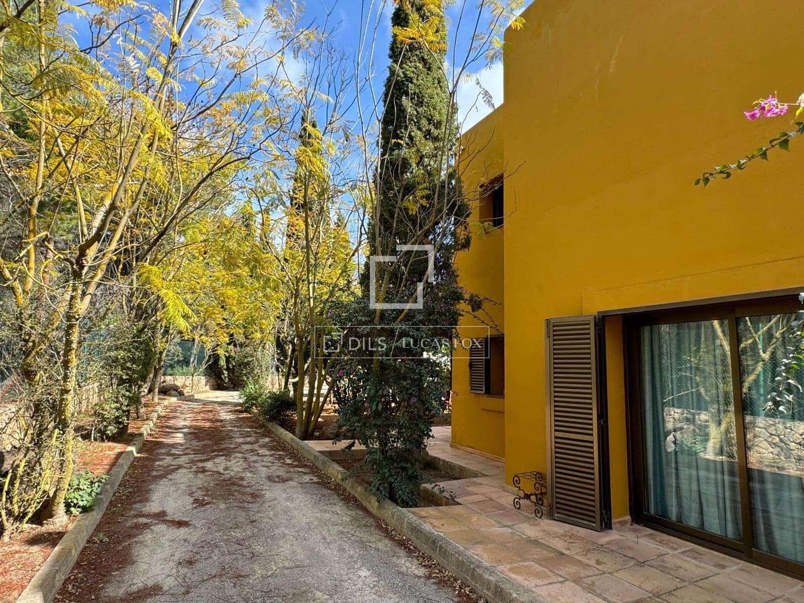 5 bedroom Finca/Country House for sale in Santa Gertrudis de Fruitera with garage - € 3,000,000 (Ref: 9737265)