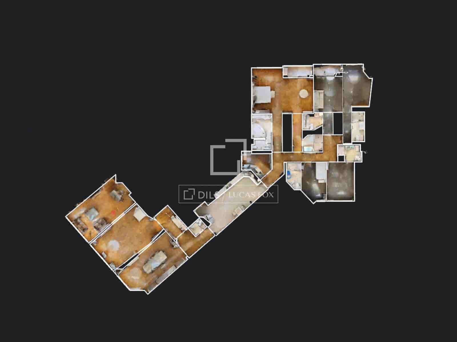 5 bedroom Apartment for sale in Valencia city with garage - € 2,100,000 (Ref: 9737267)