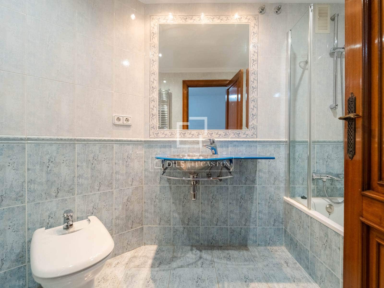 5 bedroom Apartment for sale in Valencia city with garage - € 2,100,000 (Ref: 9737267)