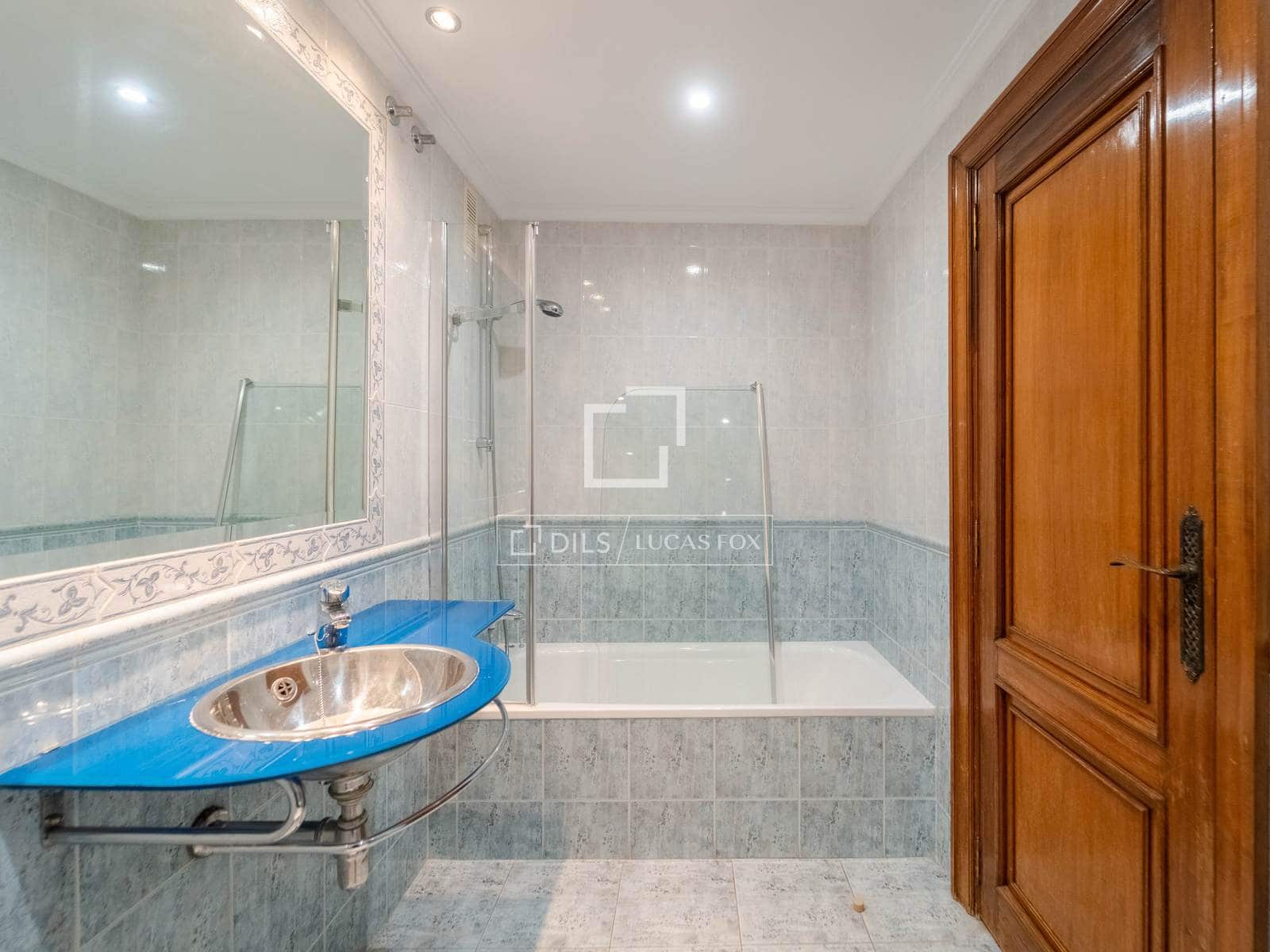 5 bedroom Apartment for sale in Valencia city with garage - € 2,100,000 (Ref: 9737267)