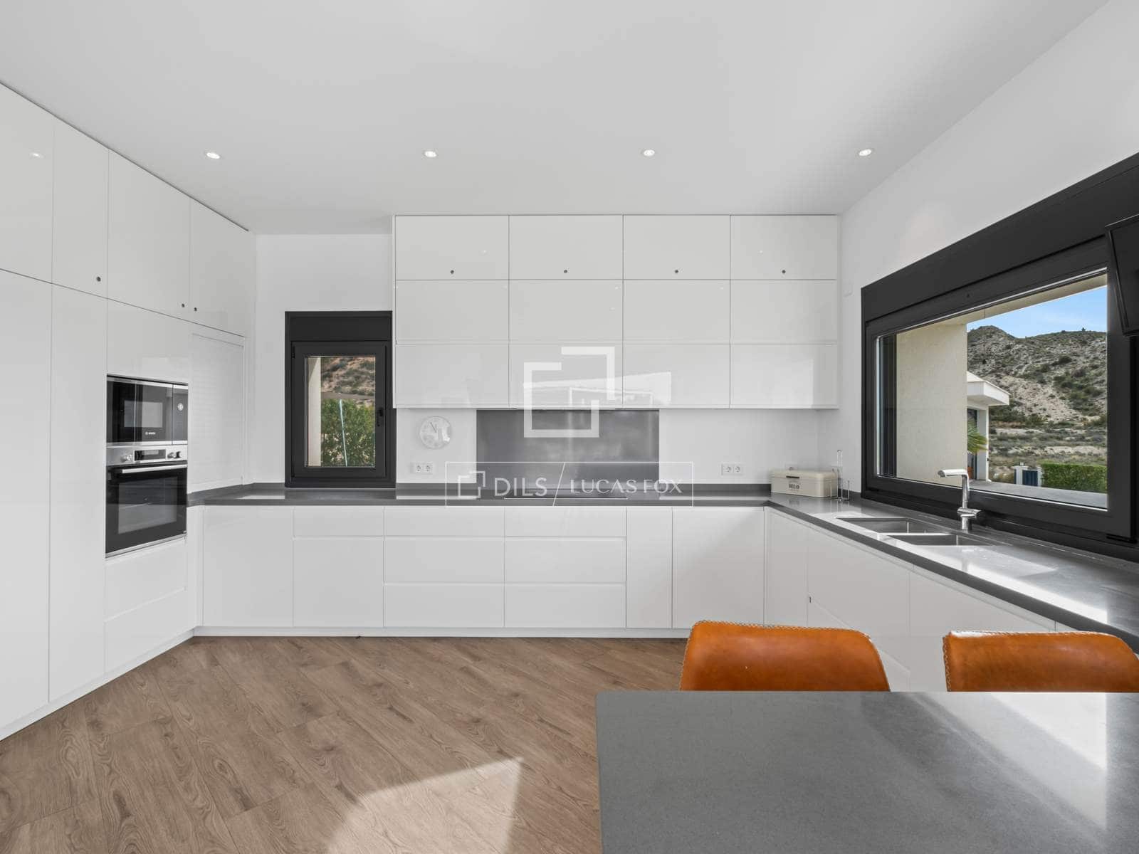 4 sovrum Villa till salu i Muchamiel / Mutxamel med pool garage - 1 249 000 € (Ref: 9739114)