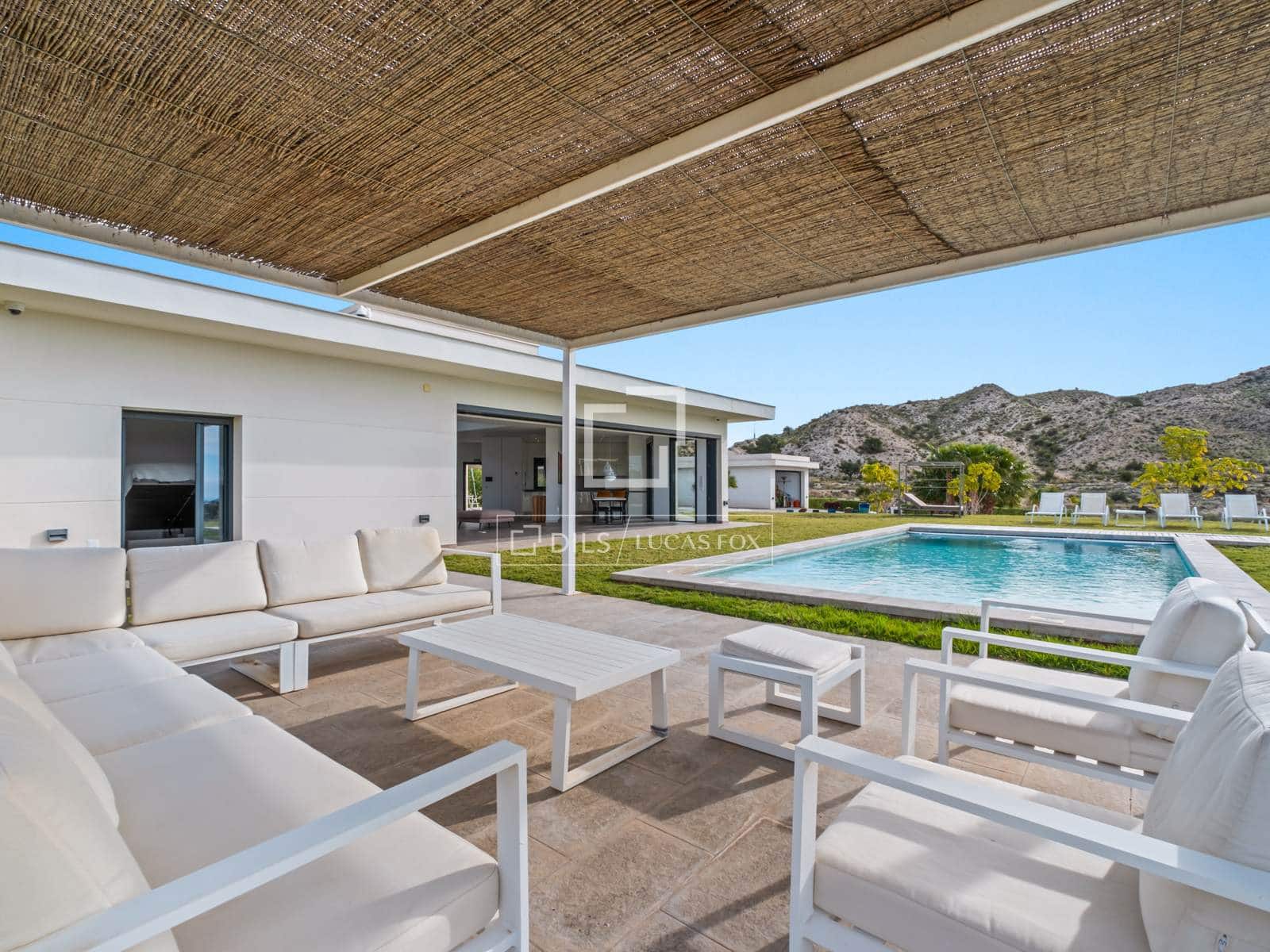 4 sovrum Villa till salu i Muchamiel / Mutxamel med pool garage - 1 249 000 € (Ref: 9739114)