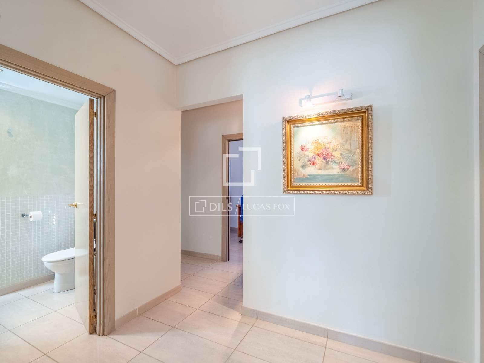 5 sypialnia Willa na sprzedaż w La Pobla de Vallbona z basenem - 925 000 € (Ref: 9739115)