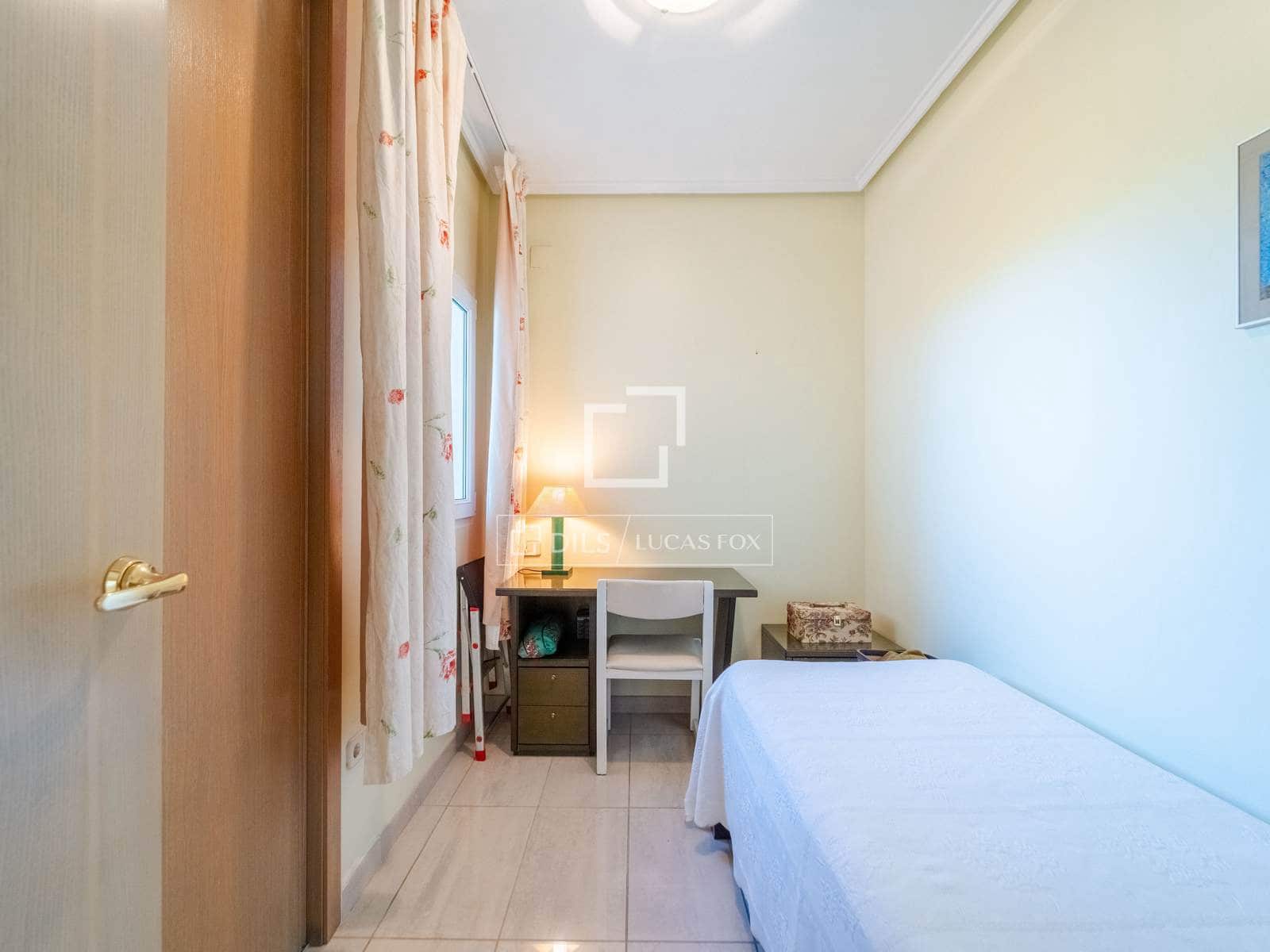 5 sypialnia Willa na sprzedaż w La Pobla de Vallbona z basenem - 925 000 € (Ref: 9739115)