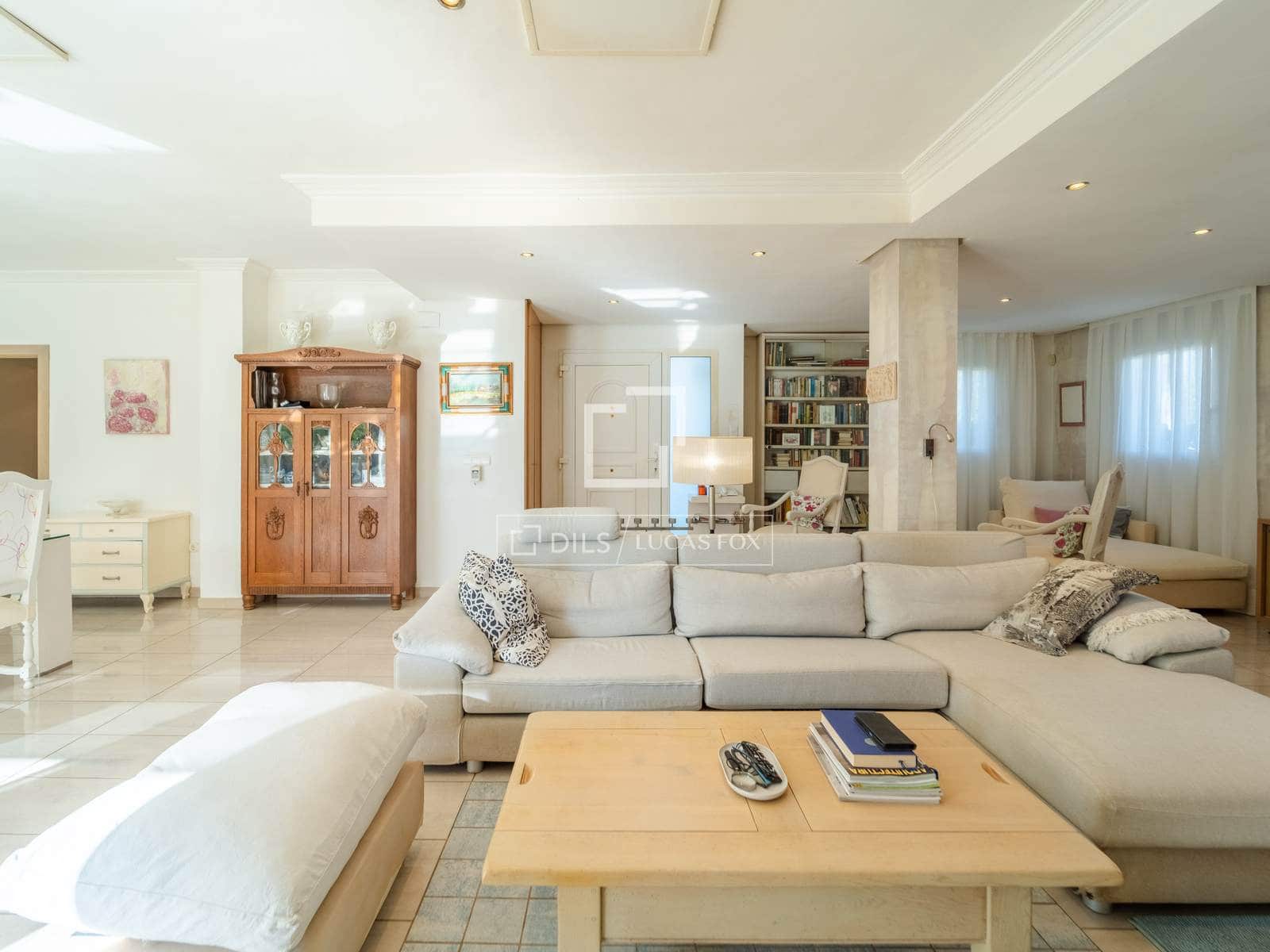 5 sypialnia Willa na sprzedaż w La Pobla de Vallbona z basenem - 925 000 € (Ref: 9739115)