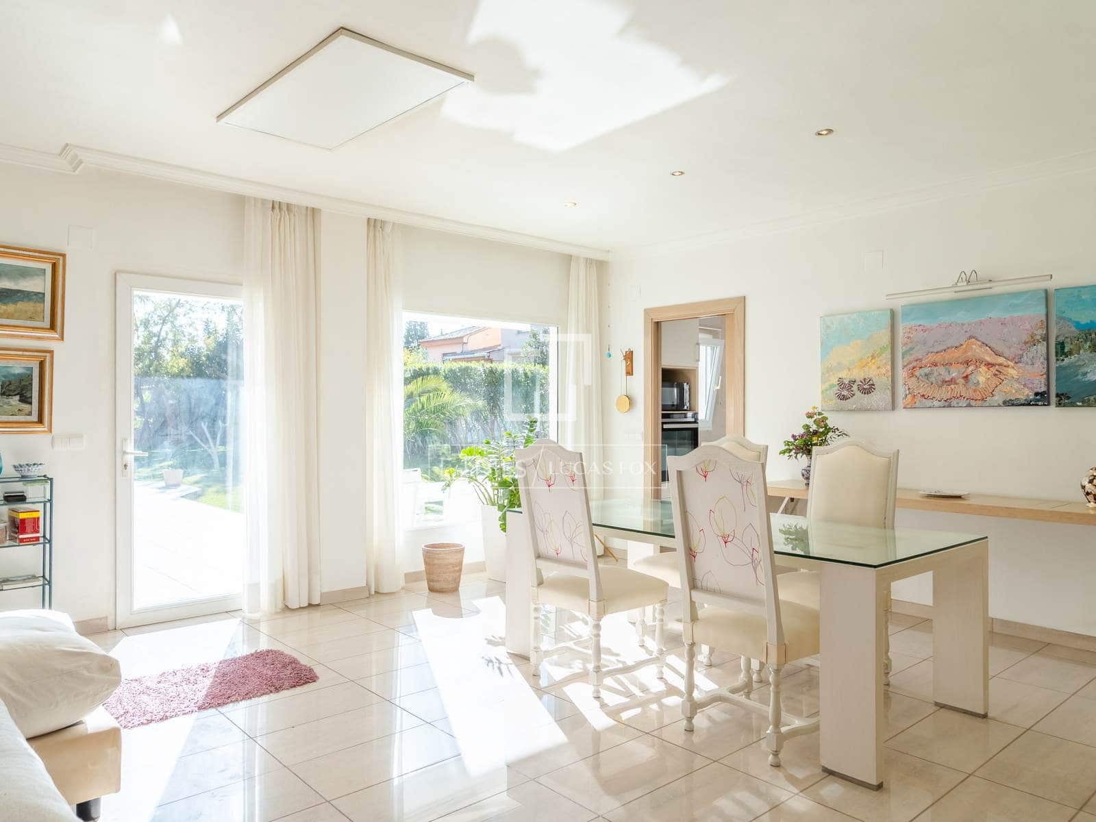 5 sypialnia Willa na sprzedaż w La Pobla de Vallbona z basenem - 925 000 € (Ref: 9739115)