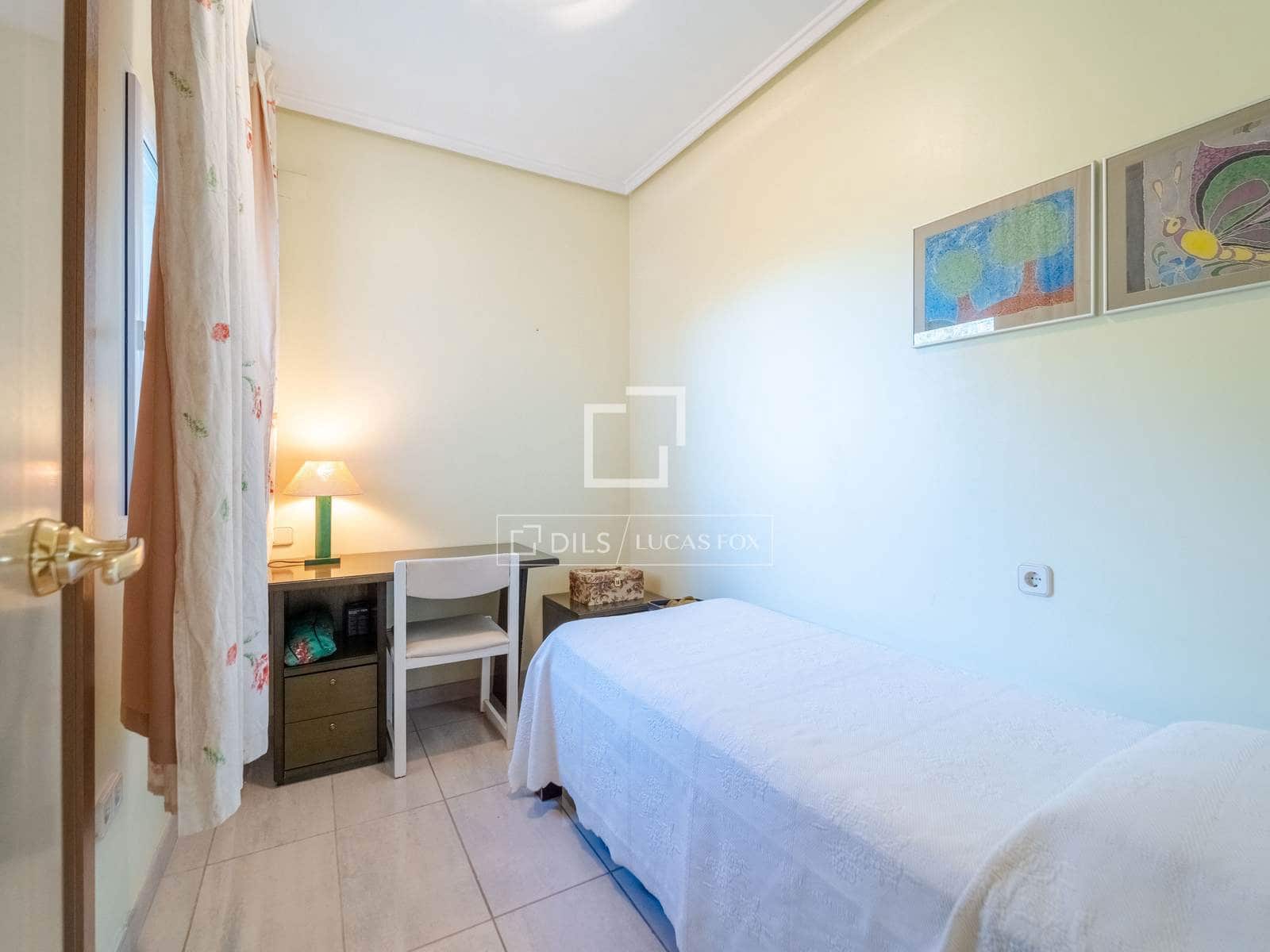 5 sypialnia Willa na sprzedaż w La Pobla de Vallbona z basenem - 925 000 € (Ref: 9739115)