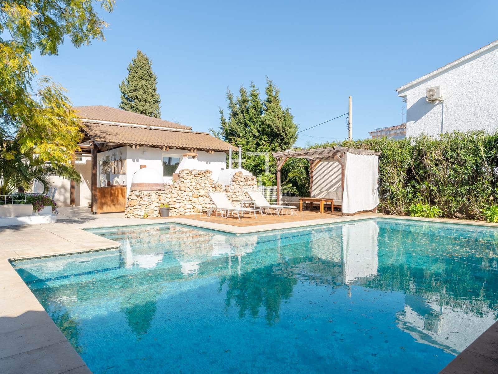 5 sypialnia Willa na sprzedaż w La Pobla de Vallbona z basenem - 925 000 € (Ref: 9739115)