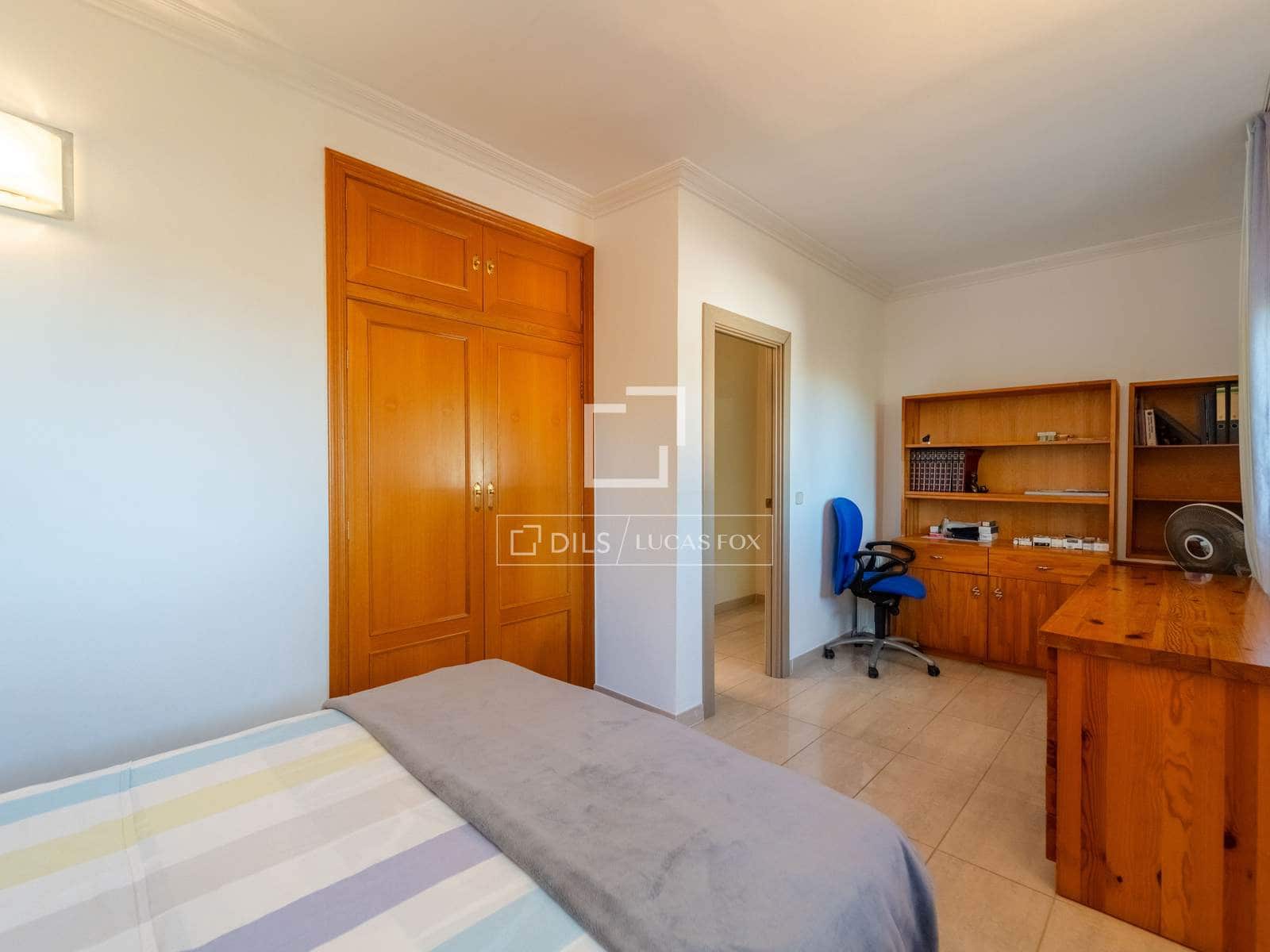 5 sypialnia Willa na sprzedaż w La Pobla de Vallbona z basenem - 925 000 € (Ref: 9739115)