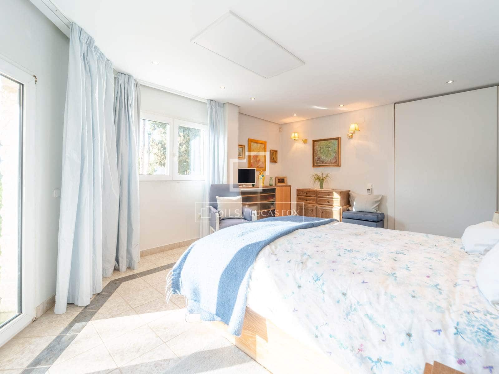 5 sypialnia Willa na sprzedaż w La Pobla de Vallbona z basenem - 925 000 € (Ref: 9739115)