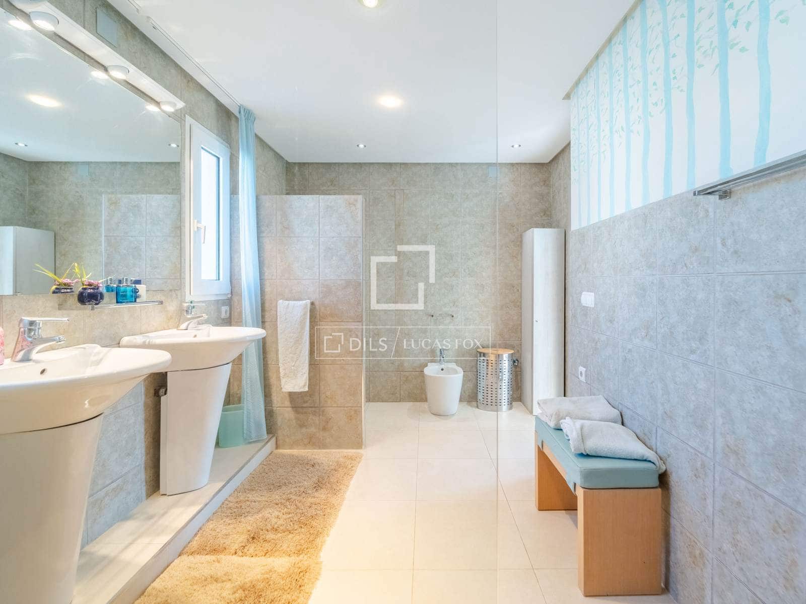 5 sypialnia Willa na sprzedaż w La Pobla de Vallbona z basenem - 925 000 € (Ref: 9739115)