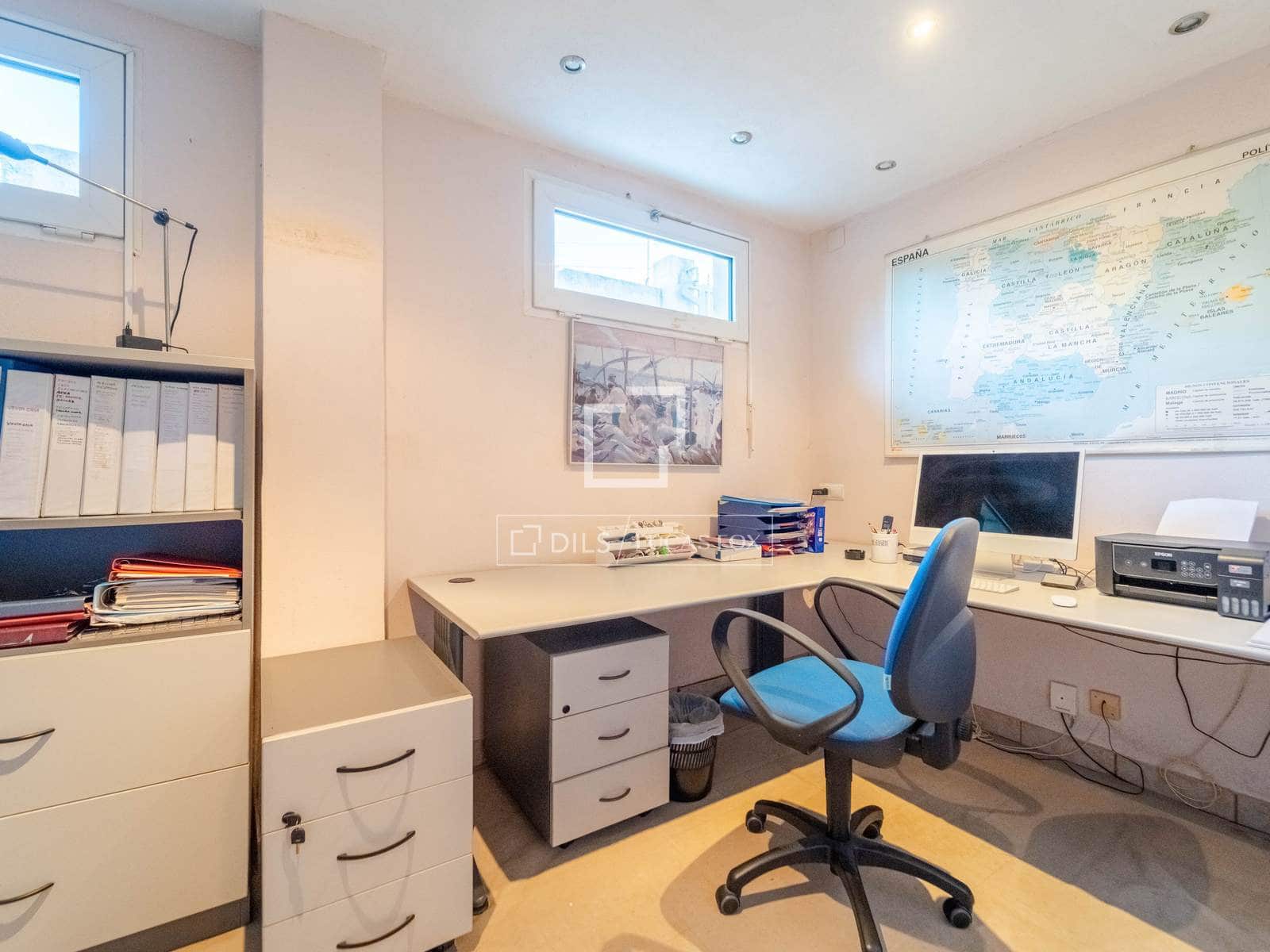 5 sypialnia Willa na sprzedaż w La Pobla de Vallbona z basenem - 925 000 € (Ref: 9739115)