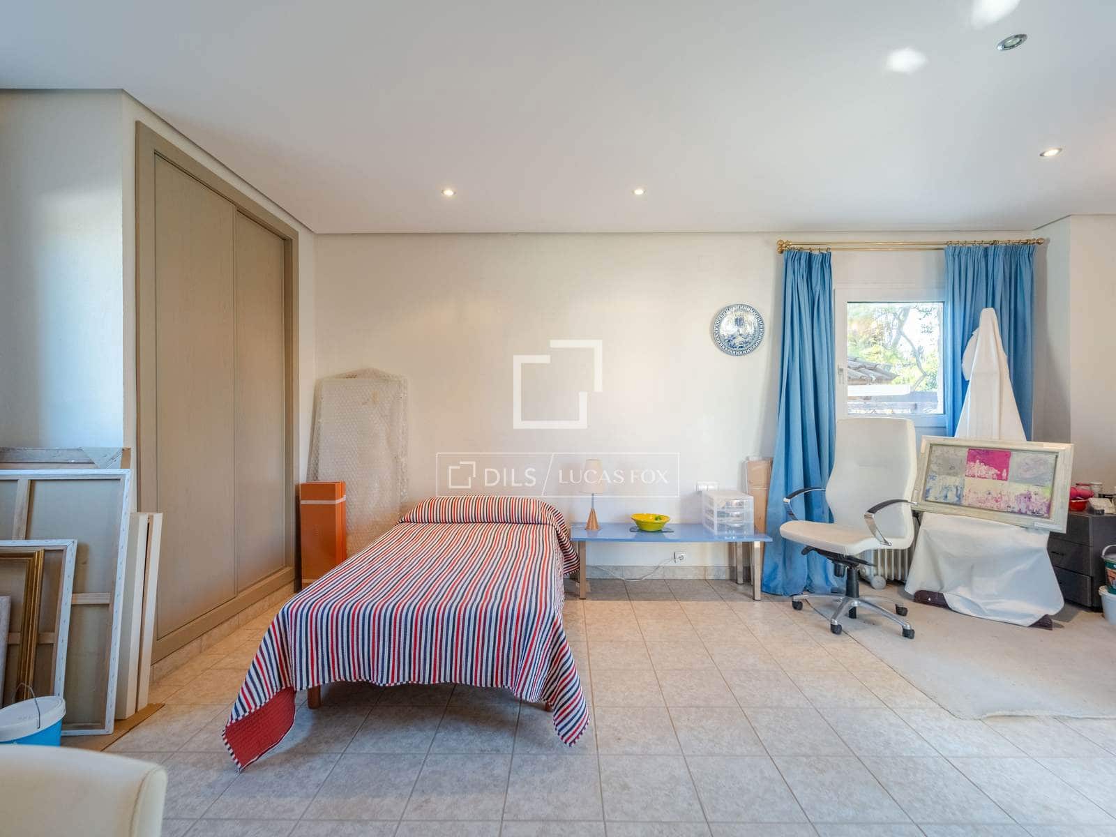 5 sypialnia Willa na sprzedaż w La Pobla de Vallbona z basenem - 925 000 € (Ref: 9739115)