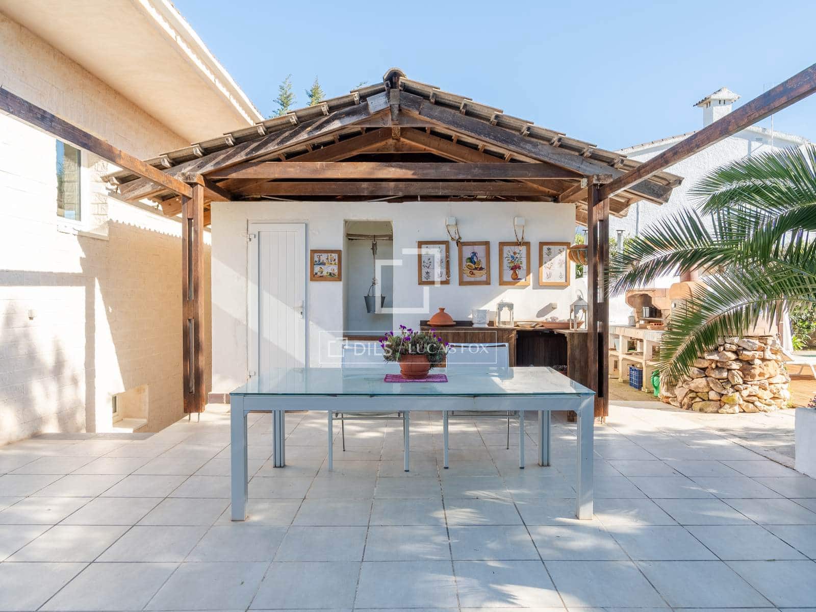 5 sypialnia Willa na sprzedaż w La Pobla de Vallbona z basenem - 925 000 € (Ref: 9739115)