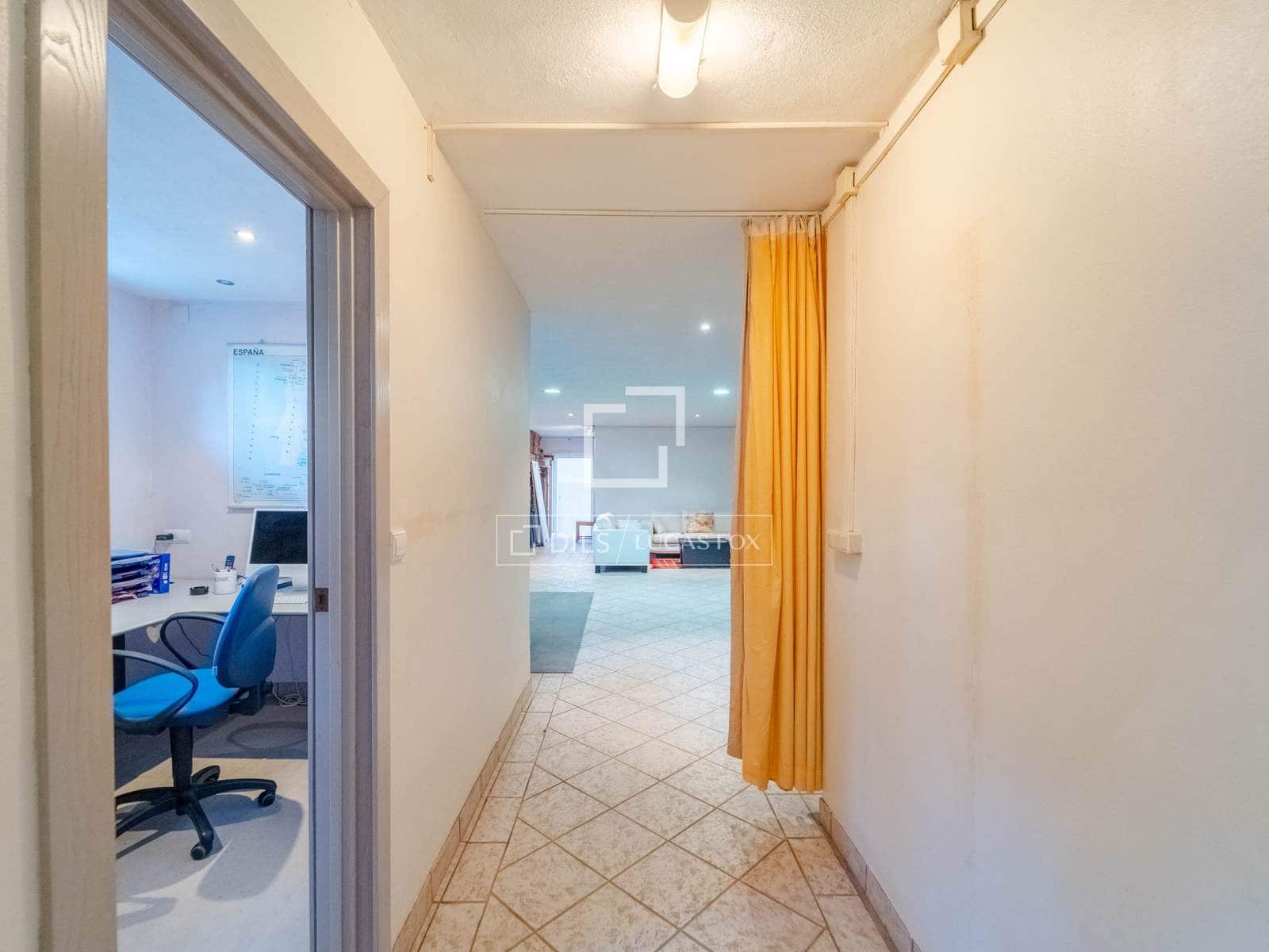 5 sypialnia Willa na sprzedaż w La Pobla de Vallbona z basenem - 925 000 € (Ref: 9739115)