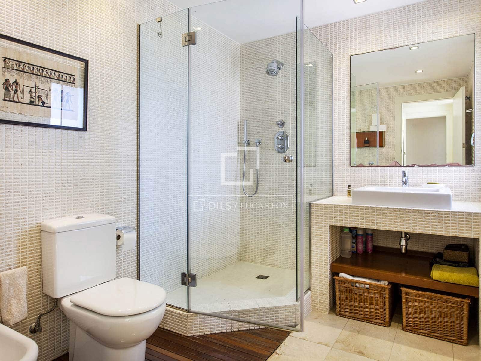 6 slaapkamer Villa te huur in Barcelona stad met zwembad garage - € 9.900 (Ref: 9739239)