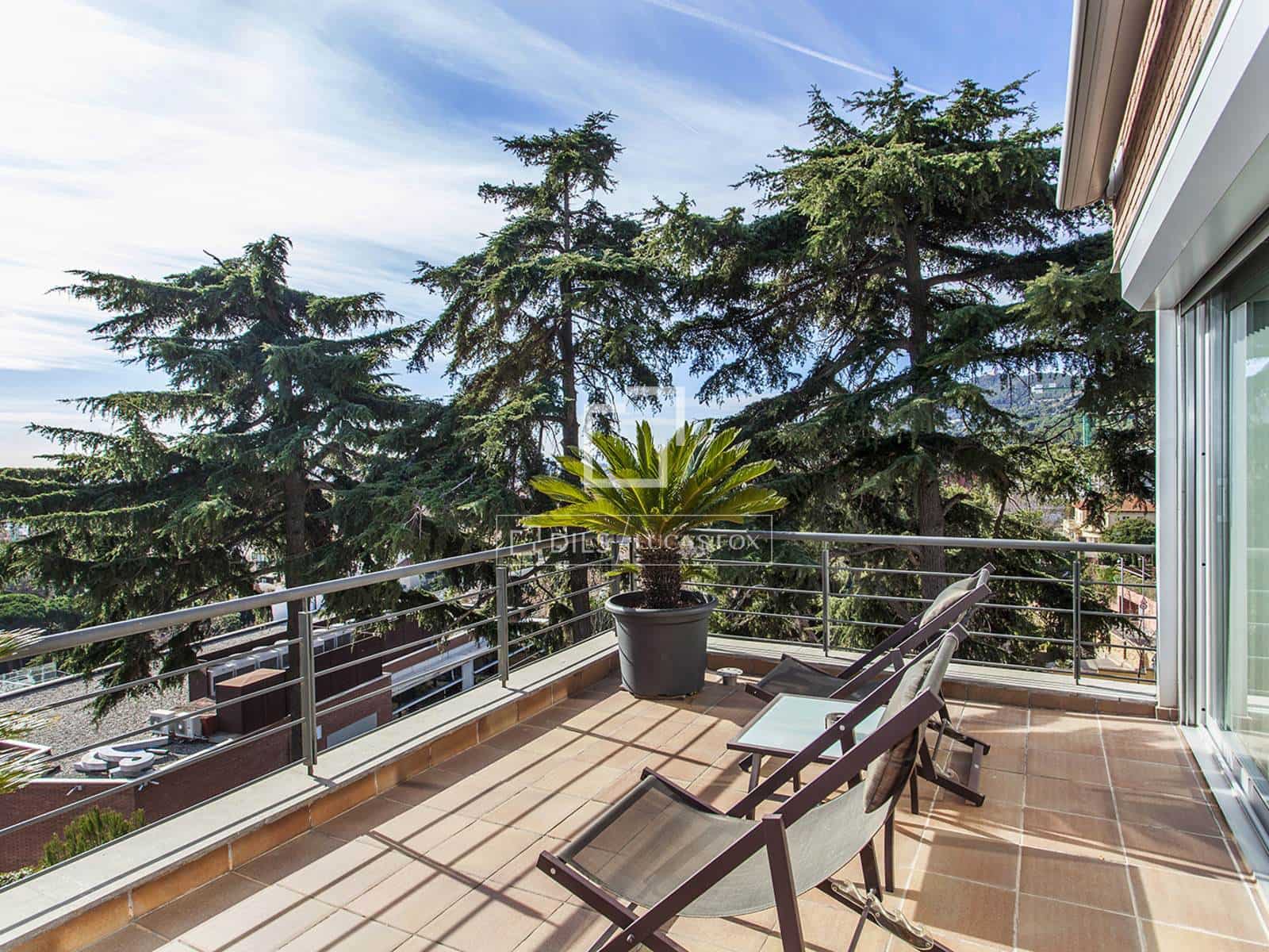 6 slaapkamer Villa te huur in Barcelona stad met zwembad garage - € 9.900 (Ref: 9739239)