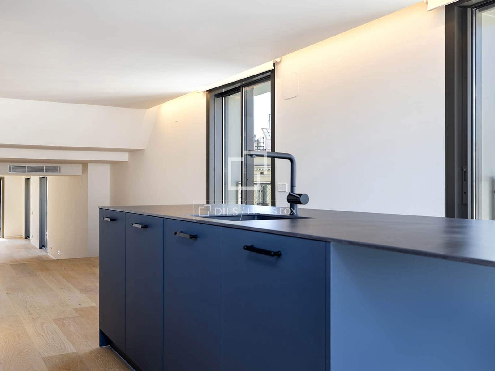 Ático de 3 habitaciones en Barcelona ciudad en venta con piscina garaje - 12.000.000 € (Ref: 9739240)