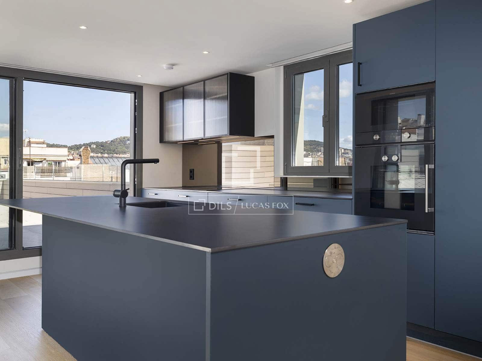 Ático de 3 habitaciones en Barcelona ciudad en venta con piscina garaje - 12.000.000 € (Ref: 9739240)