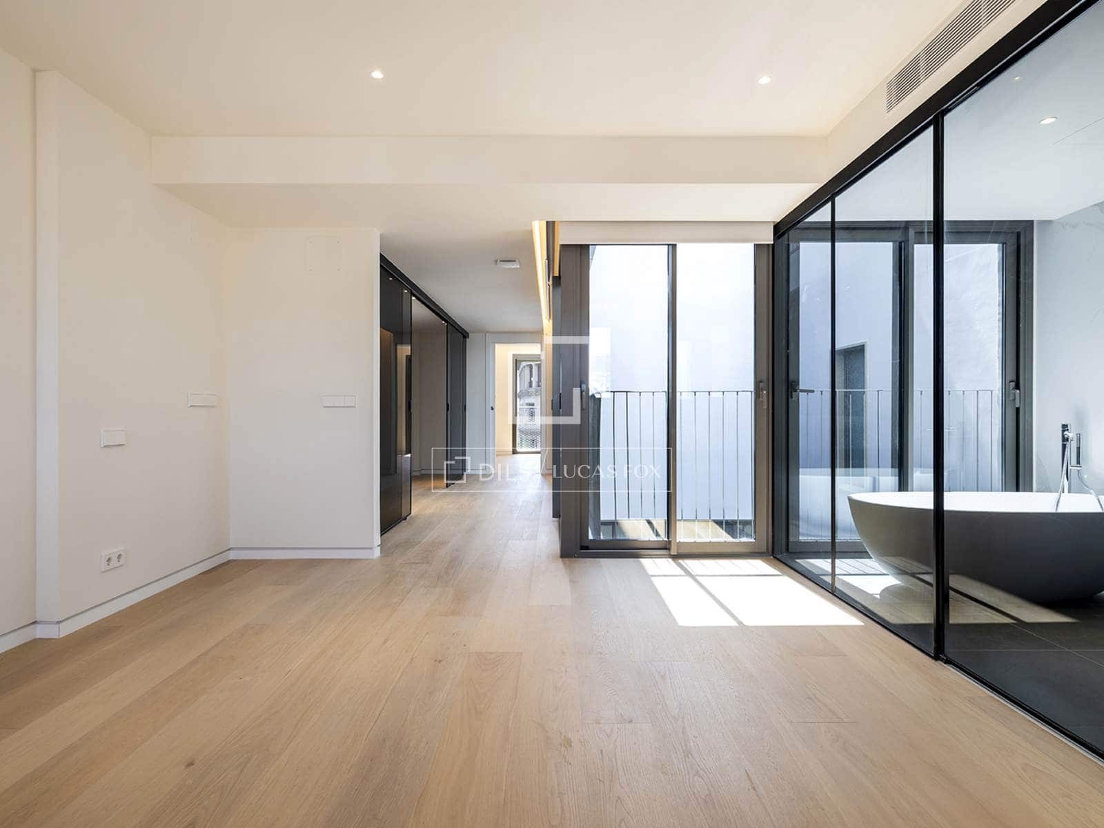 Ático de 3 habitaciones en Barcelona ciudad en venta con piscina garaje - 12.000.000 € (Ref: 9739240)