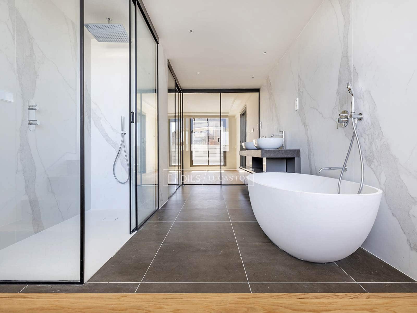 Ático de 3 habitaciones en Barcelona ciudad en venta con piscina garaje - 12.000.000 € (Ref: 9739240)