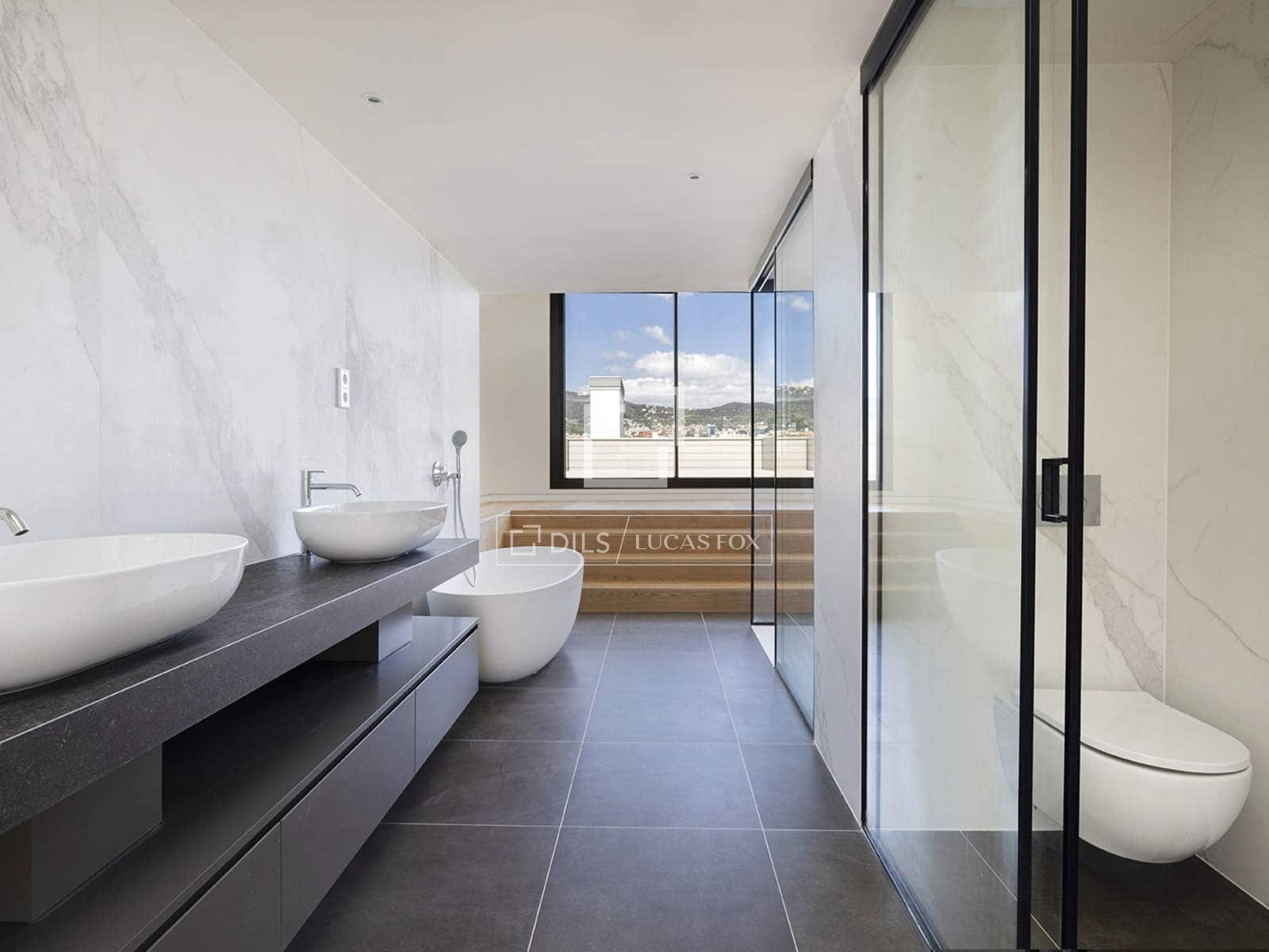 Ático de 3 habitaciones en Barcelona ciudad en venta con piscina garaje - 12.000.000 € (Ref: 9739240)