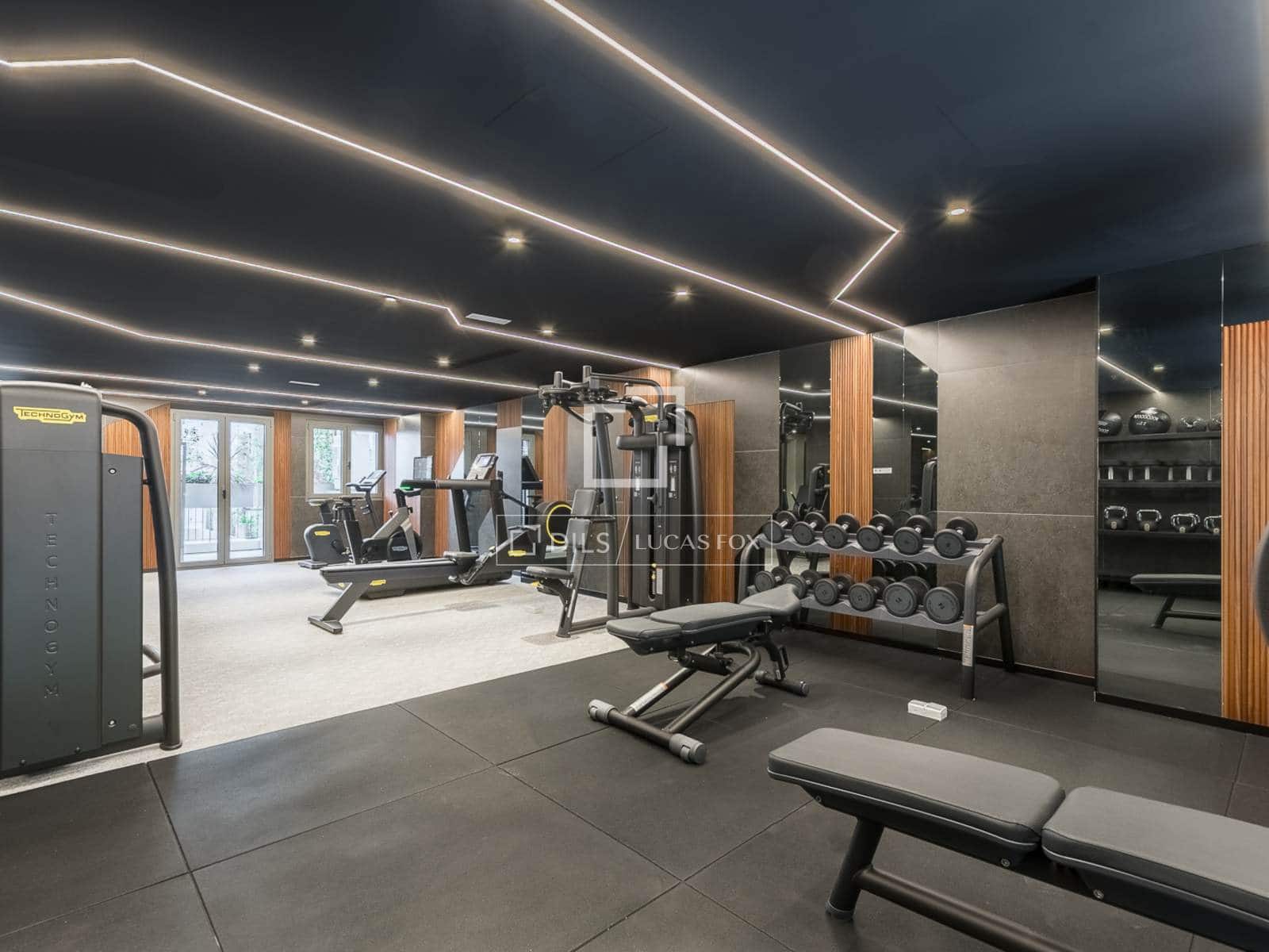3 bedroom Penthouse for sale in Barcelona city with pool garage - € 12,000,000 (Ref: 9739240)