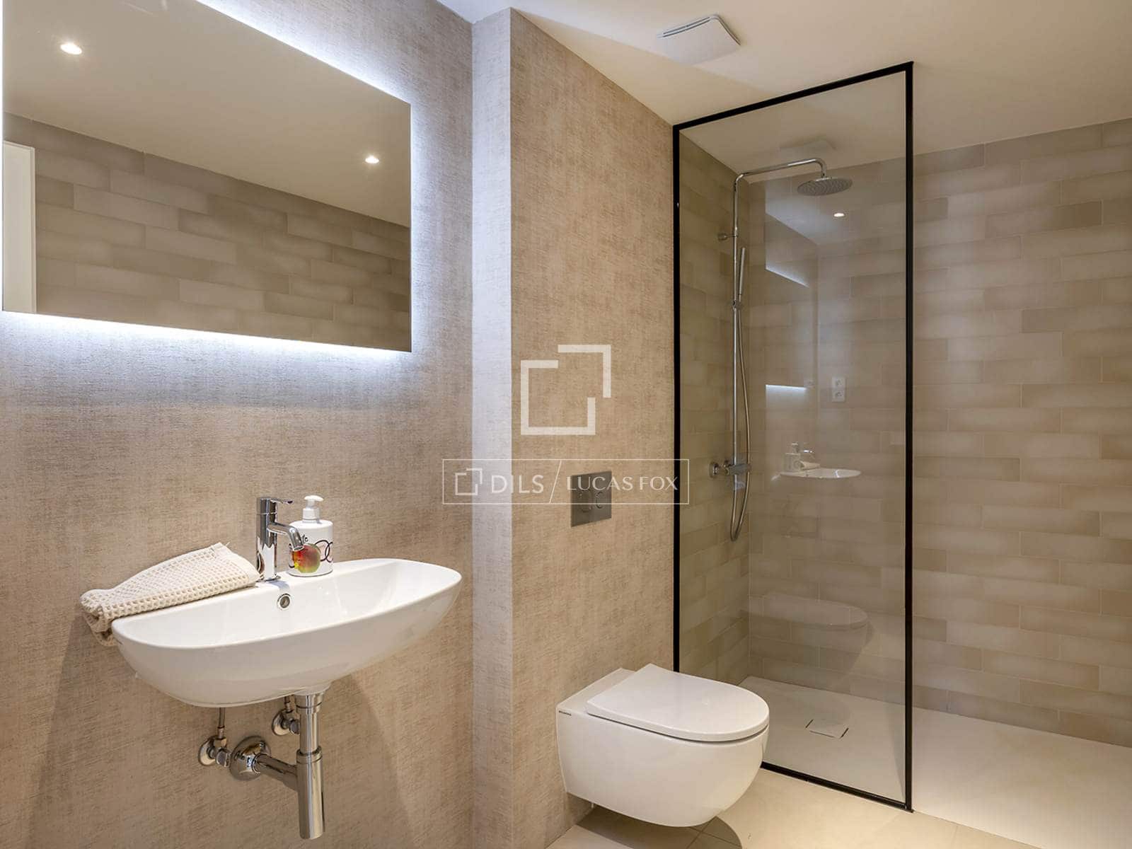 3 camera da letto Appartamento in vendita in Barcelona citta con piscina garage - 4.500.000 € (Rif: 9739241)