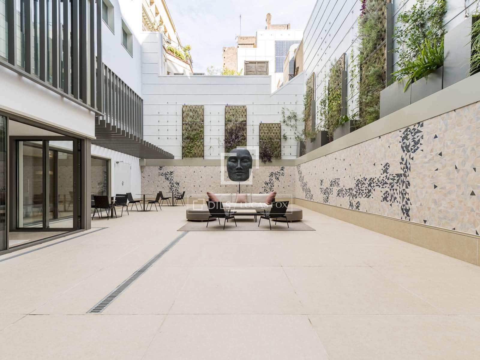3 soveværelse Lejlighed til salg i Barcelona by med swimmingpool garage - € 4.500.000 (Ref: 9739241)