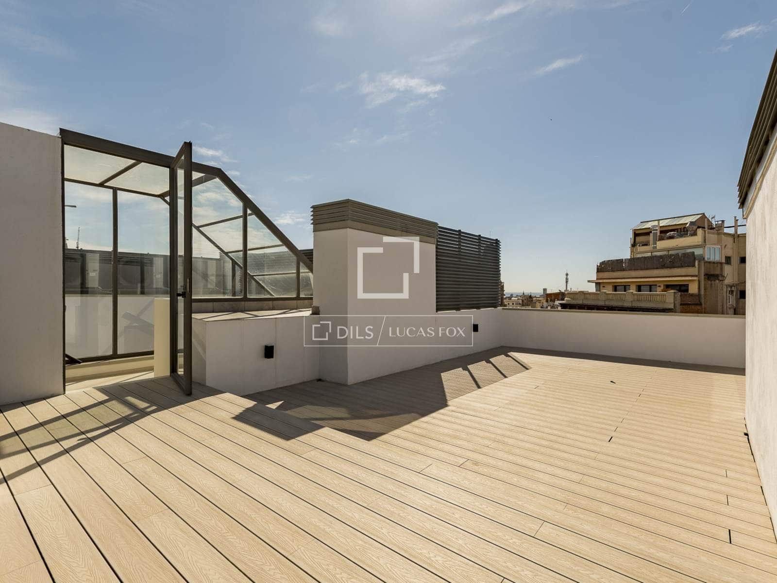 3 soveværelse Lejlighed til salg i Barcelona by med swimmingpool garage - € 4.500.000 (Ref: 9739241)