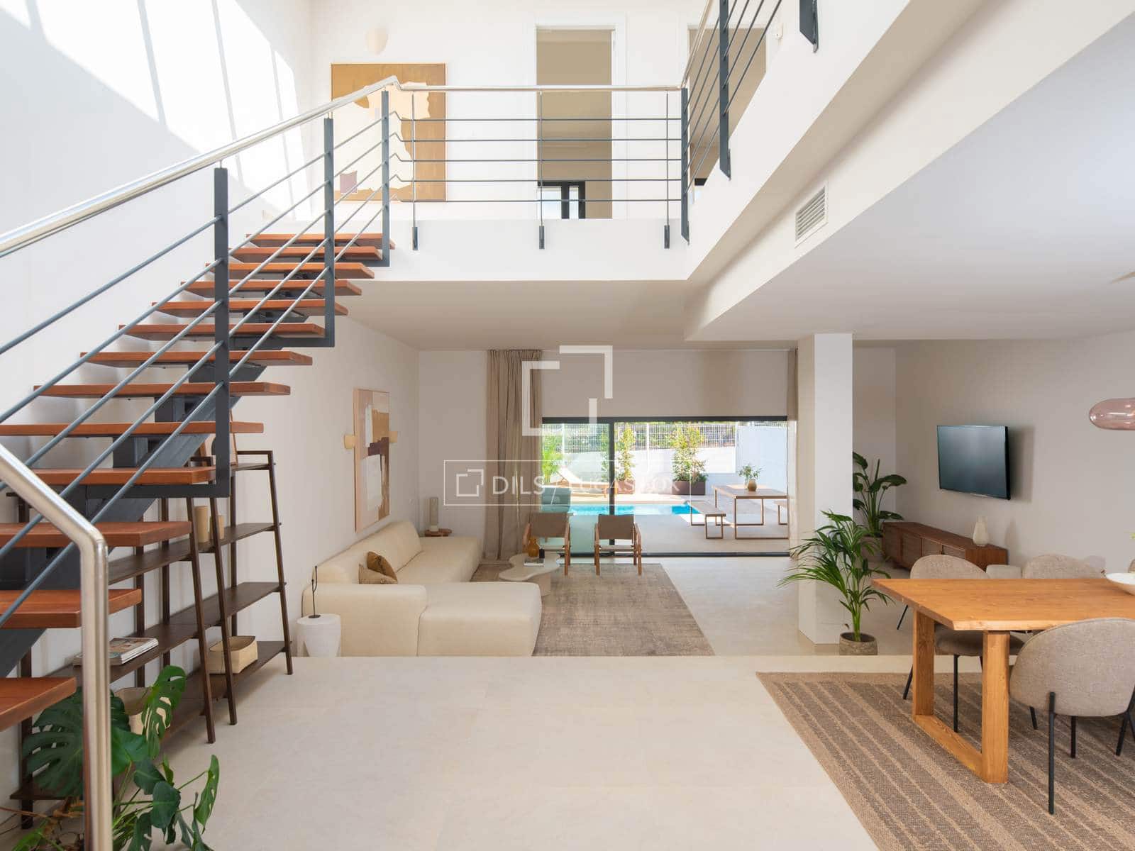 4 bedroom Villa for sale in San Jose / Sant Josep de Sa Talaia with pool garage - € 1,190,000 (Ref: 9739242)