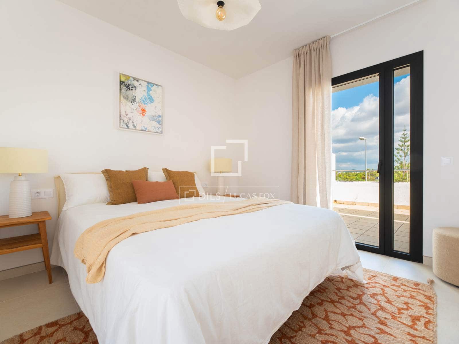 4 bedroom Villa for sale in San Jose / Sant Josep de Sa Talaia with pool garage - € 1,190,000 (Ref: 9739242)